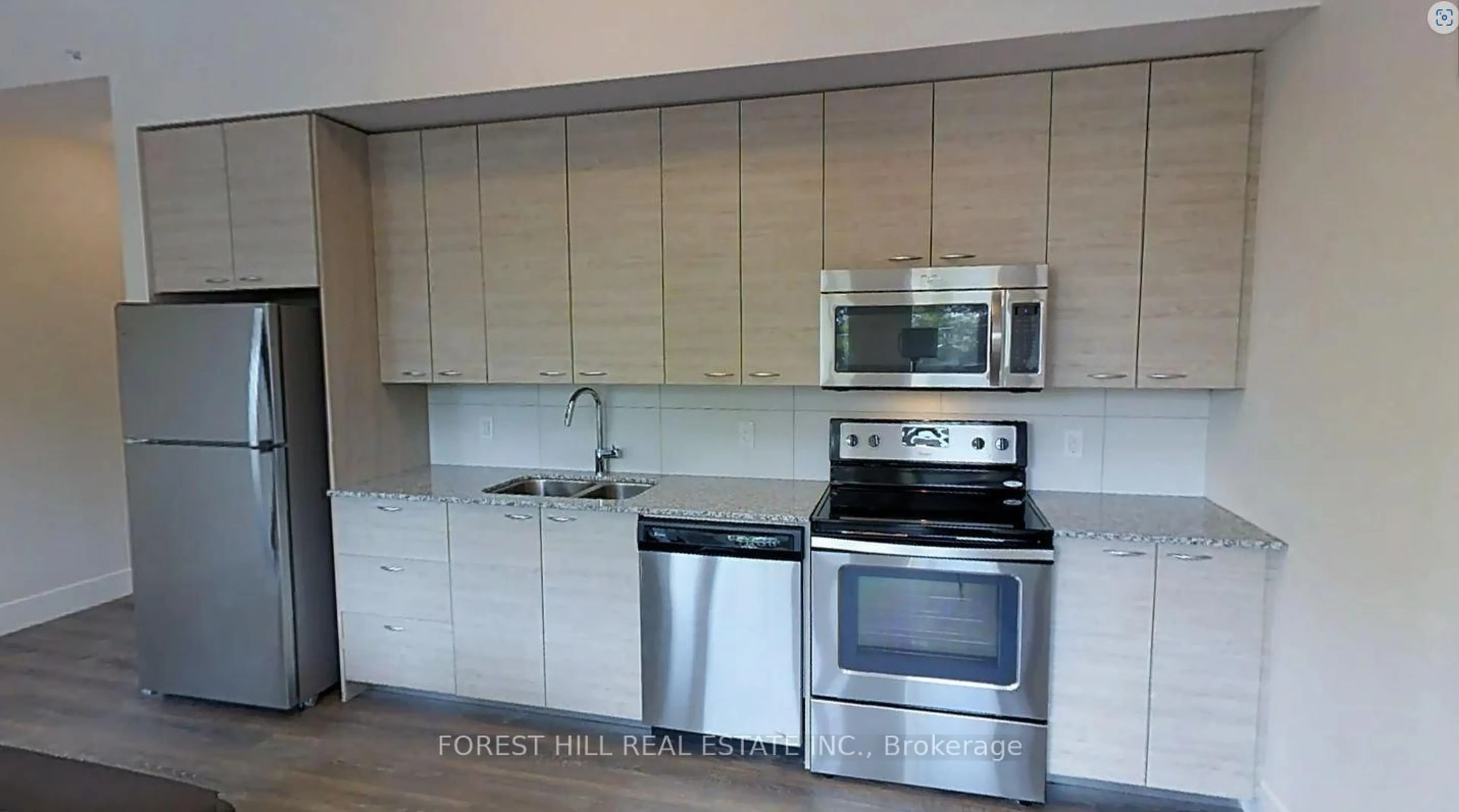 Standard kitchen, unknown for 253 Albert St #108, Waterloo Ontario N2L 3T7