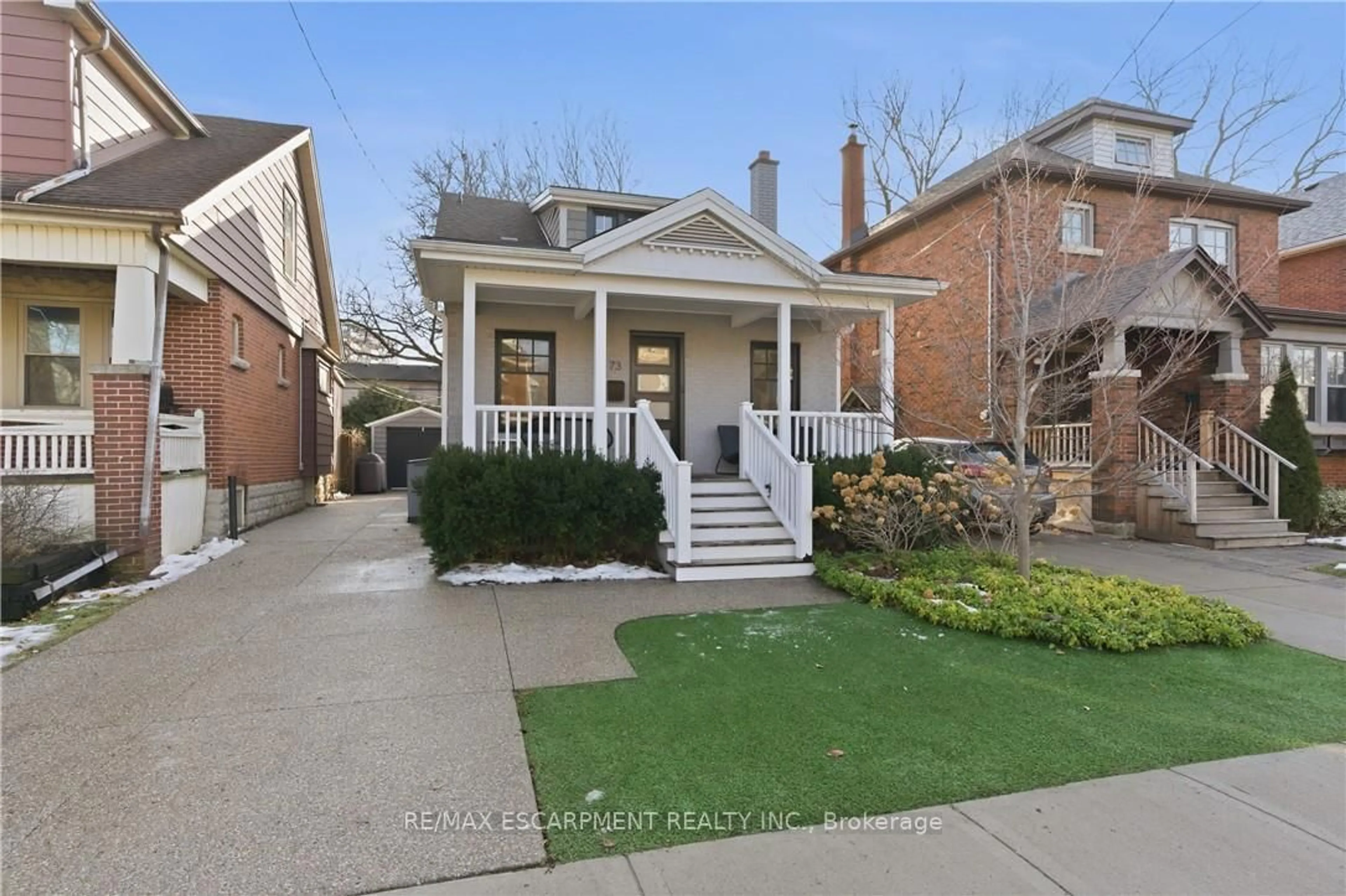 Home with brick exterior material, street for 73 ARKELL St, Hamilton Ontario L8S 1N6