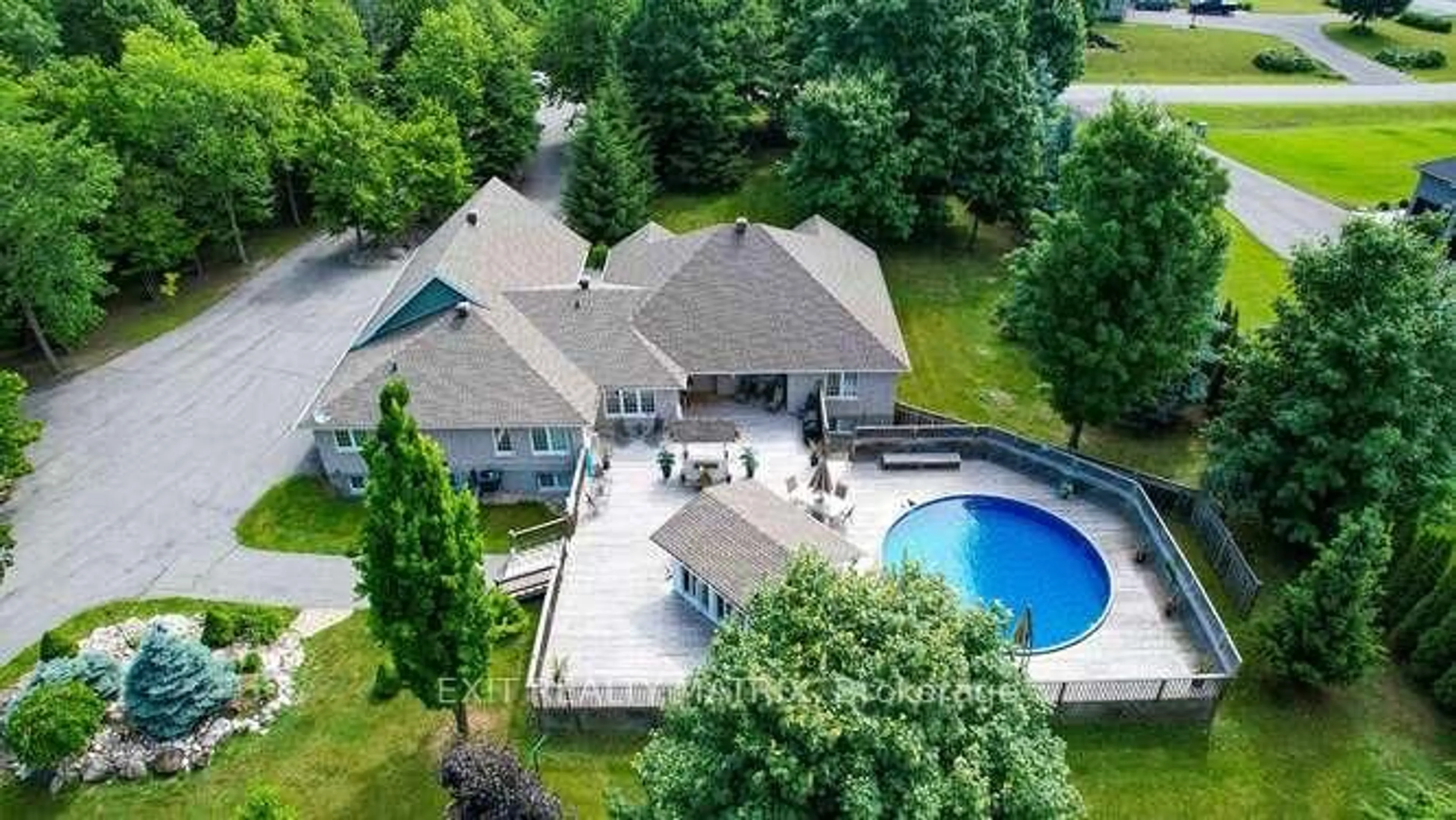 A pic from outside/outdoor area/front of a property/back of a property/a pic from drone, water/lake/river/ocean view for 2573 Mitchell St, Metcalfe Ontario K0A 2P0
