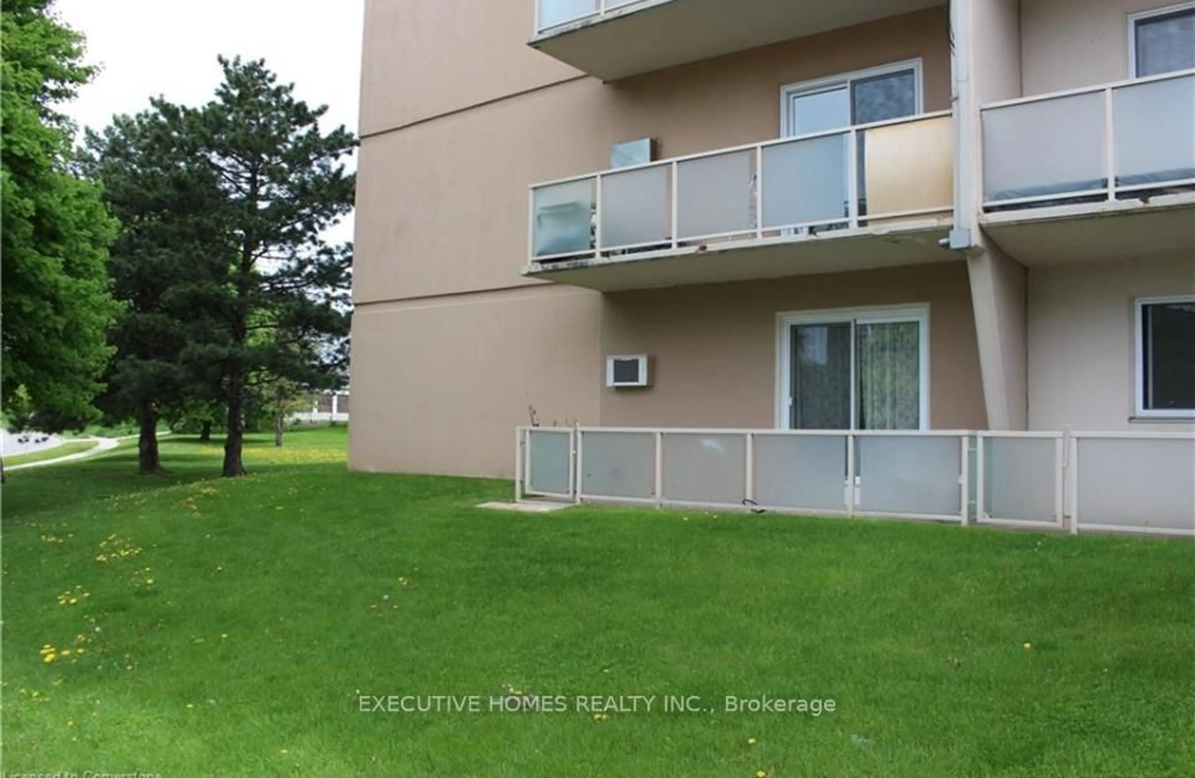 Patio, unknown for 583 Mornington Ave #110, London East Ontario N5Y 3E9