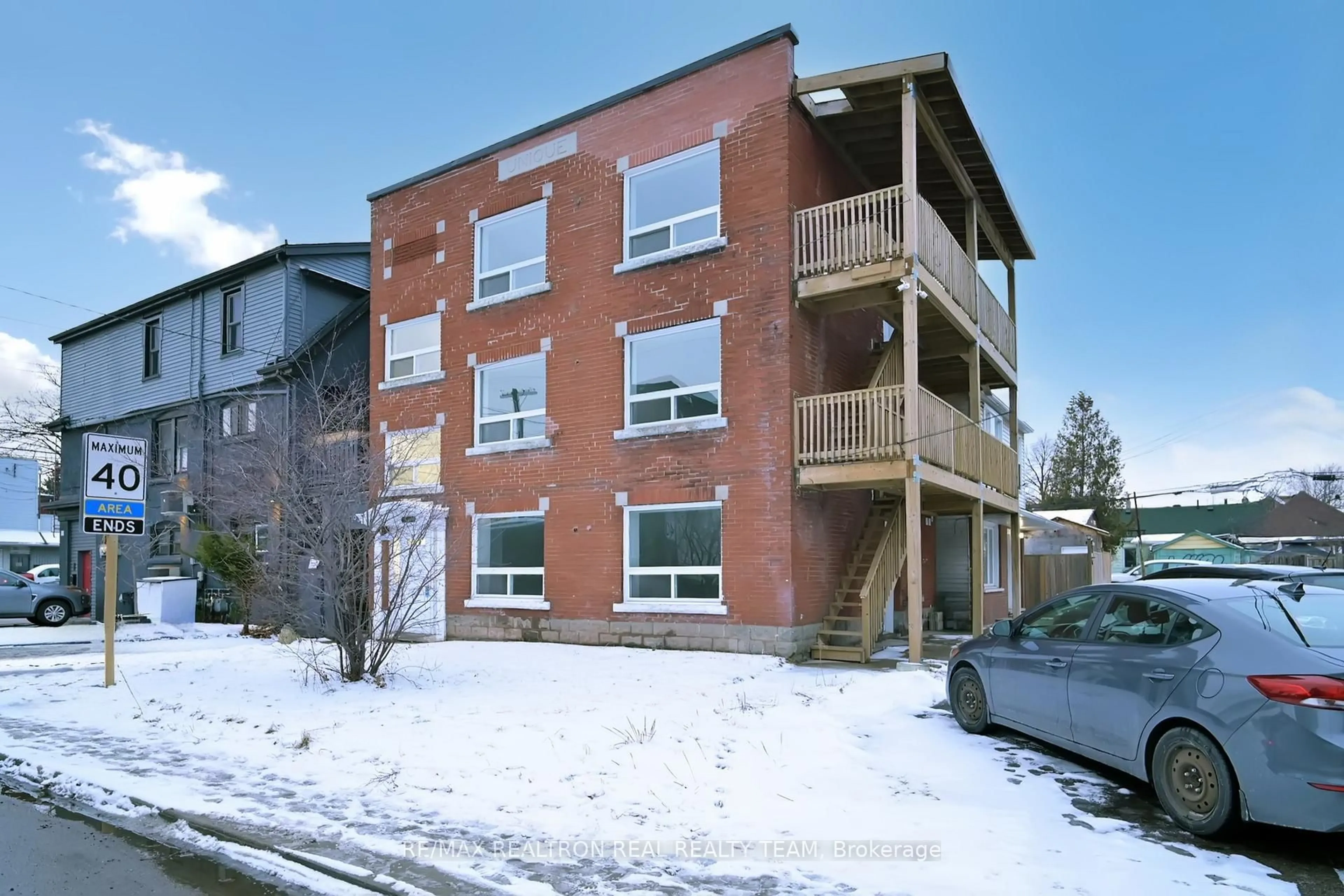 Unknown for 195 Balmoral Ave, Hamilton Ontario L8L 2J7