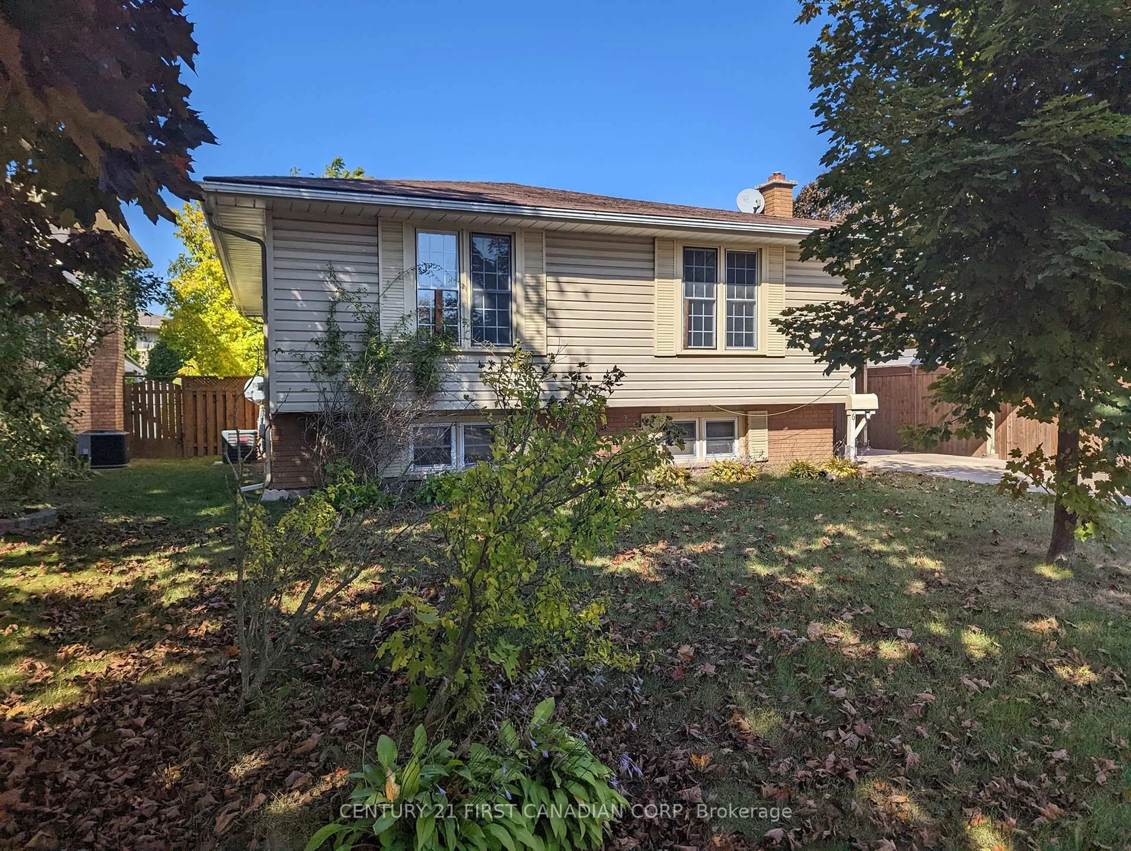 Unknown for 6 Spartan Dr, Brantford Ontario N3R 6C7