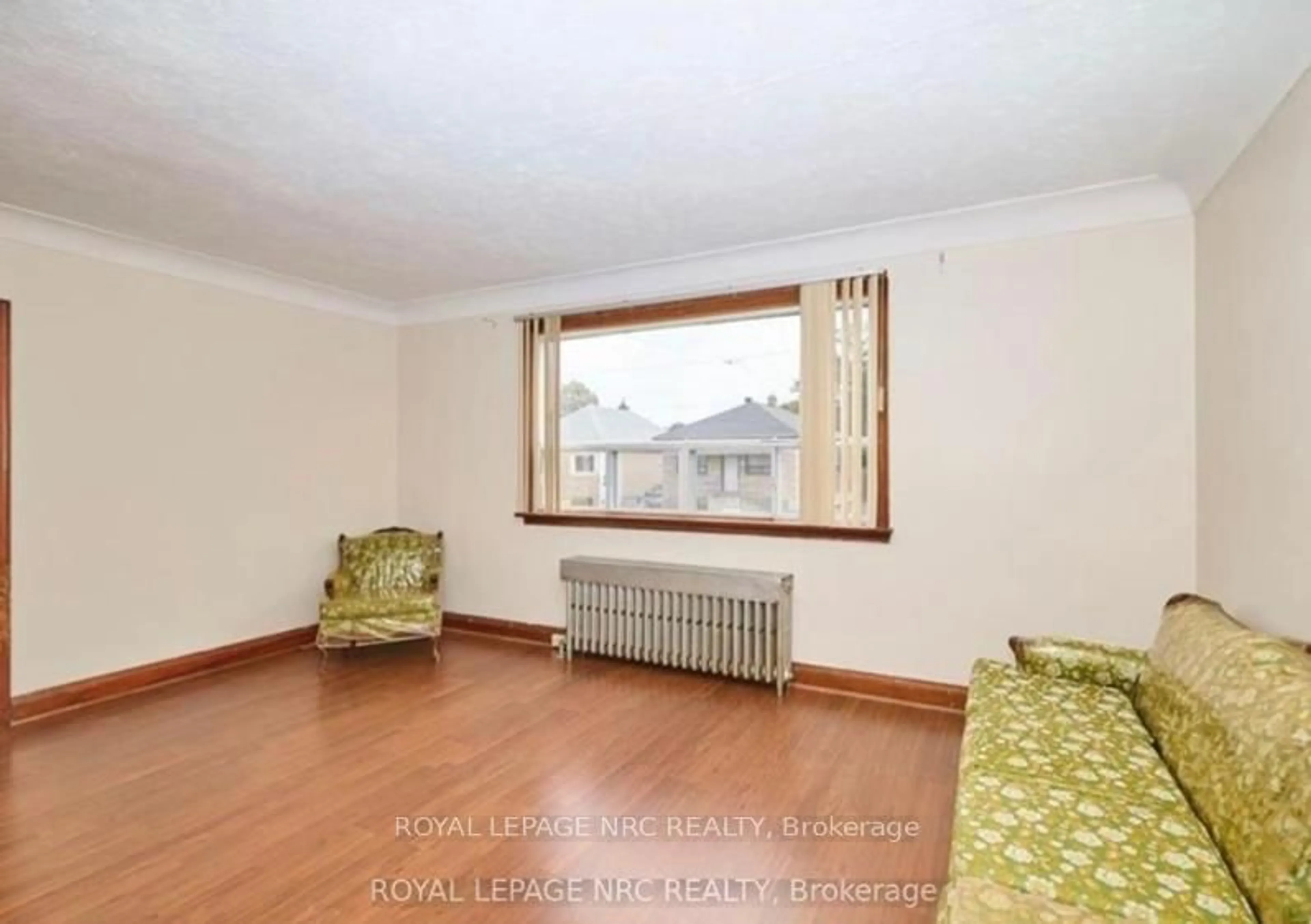 A pic of a room for 223 Niagara St, St. Catharines Ontario L2M 4V3