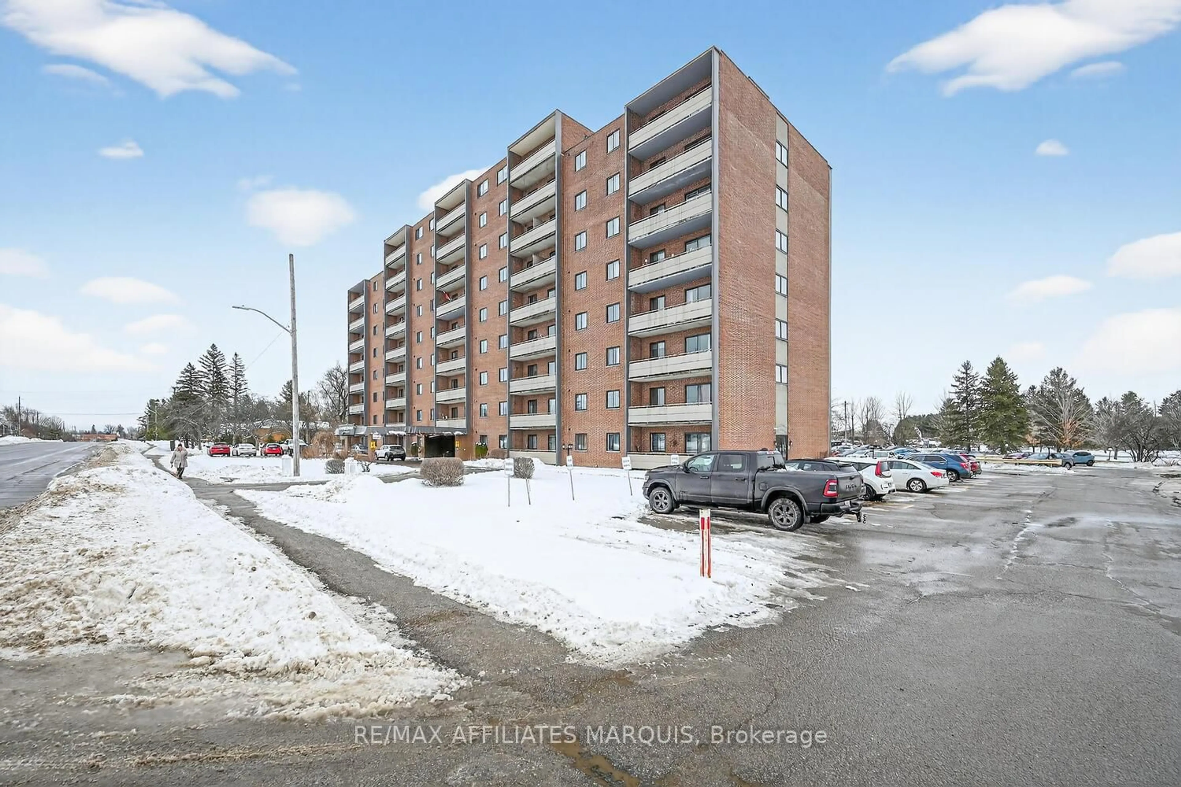 Unknown for 41 Sunset Blvd #204, Perth Ontario K7H 3H8
