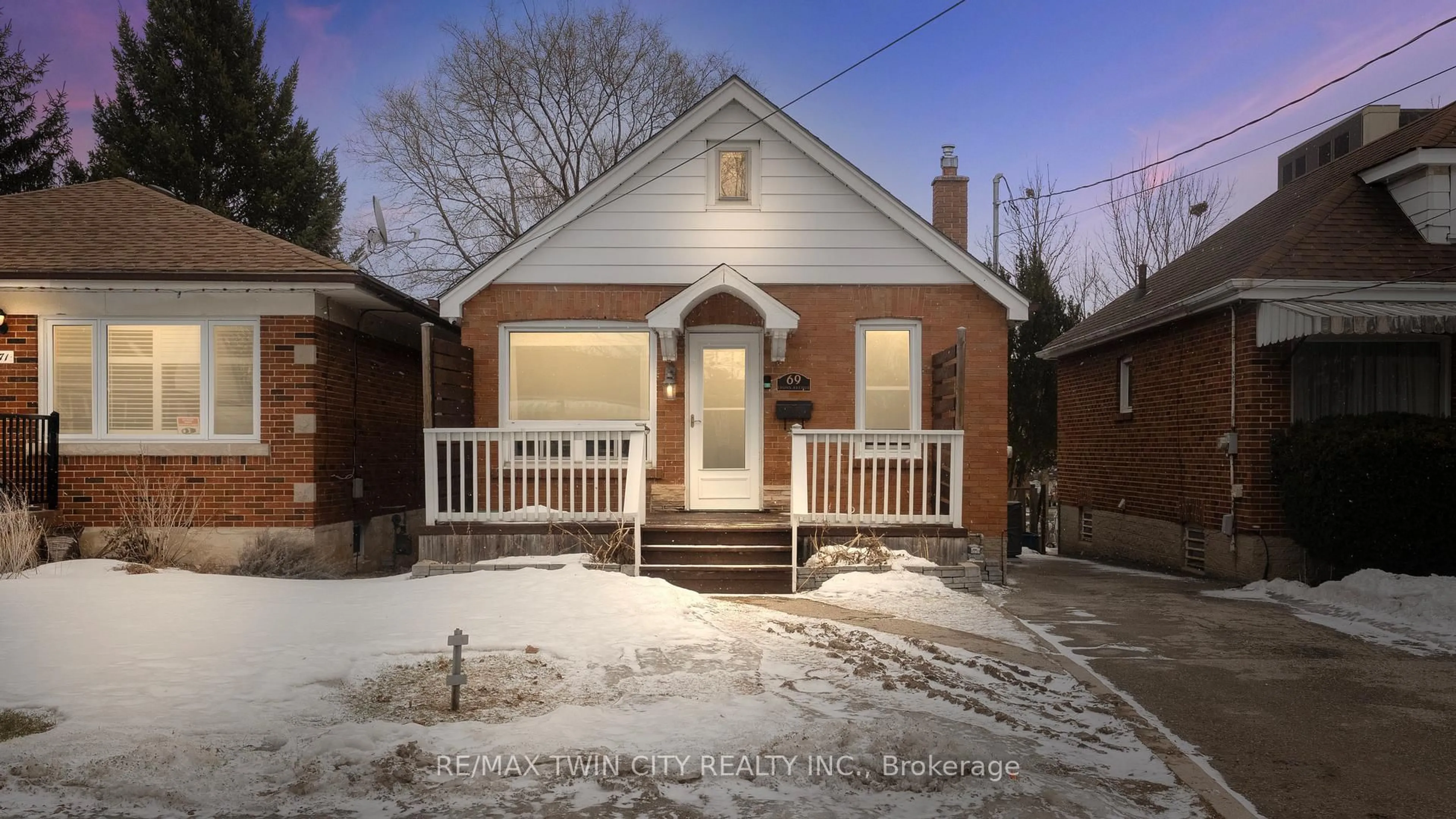 Home with brick exterior material, street for 69 Lyons Ave, Brantford Ontario N3R 4R2