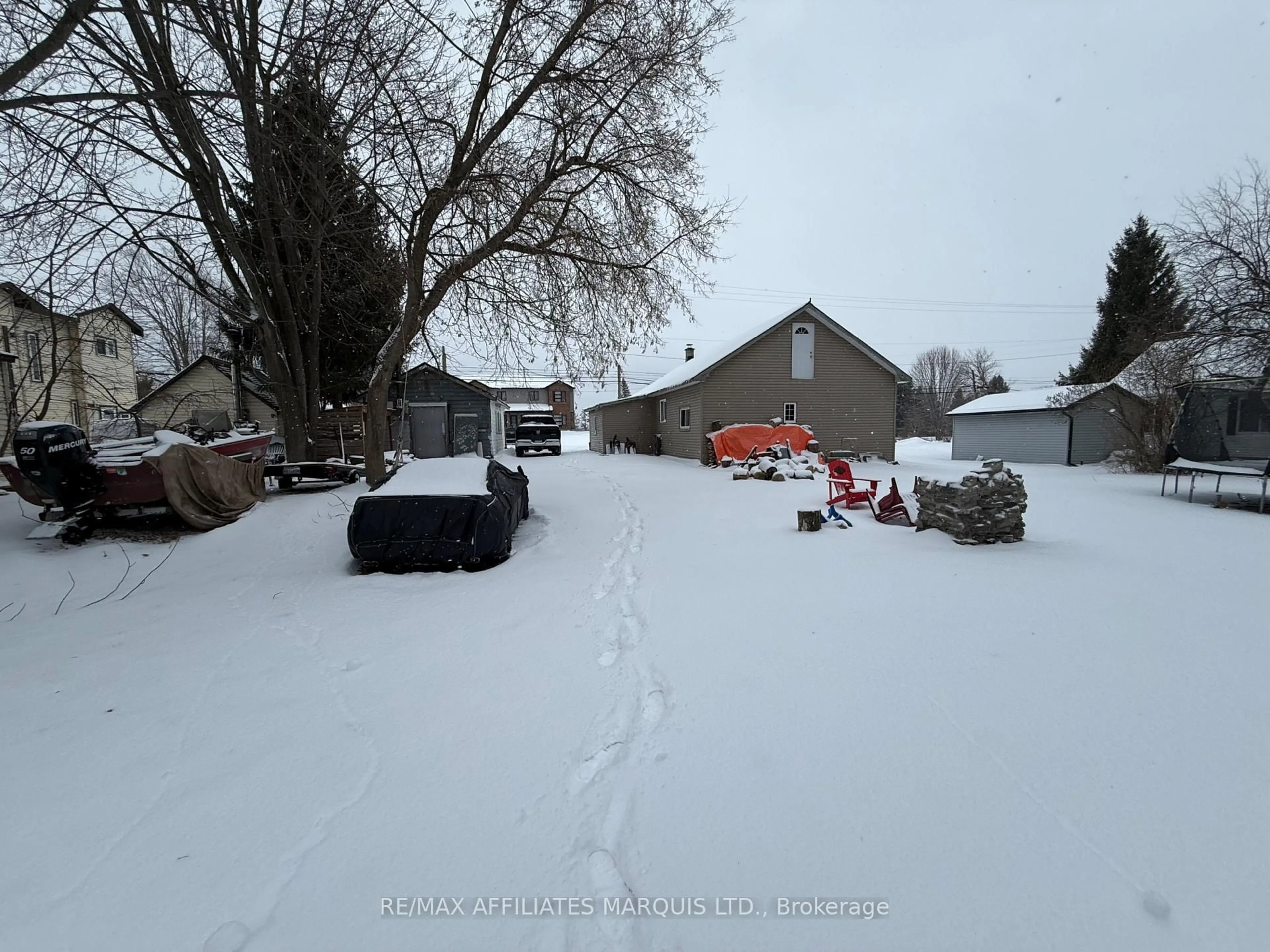 Unknown for 16395 Centennial Dr, North Stormont Ontario K0C 1C0