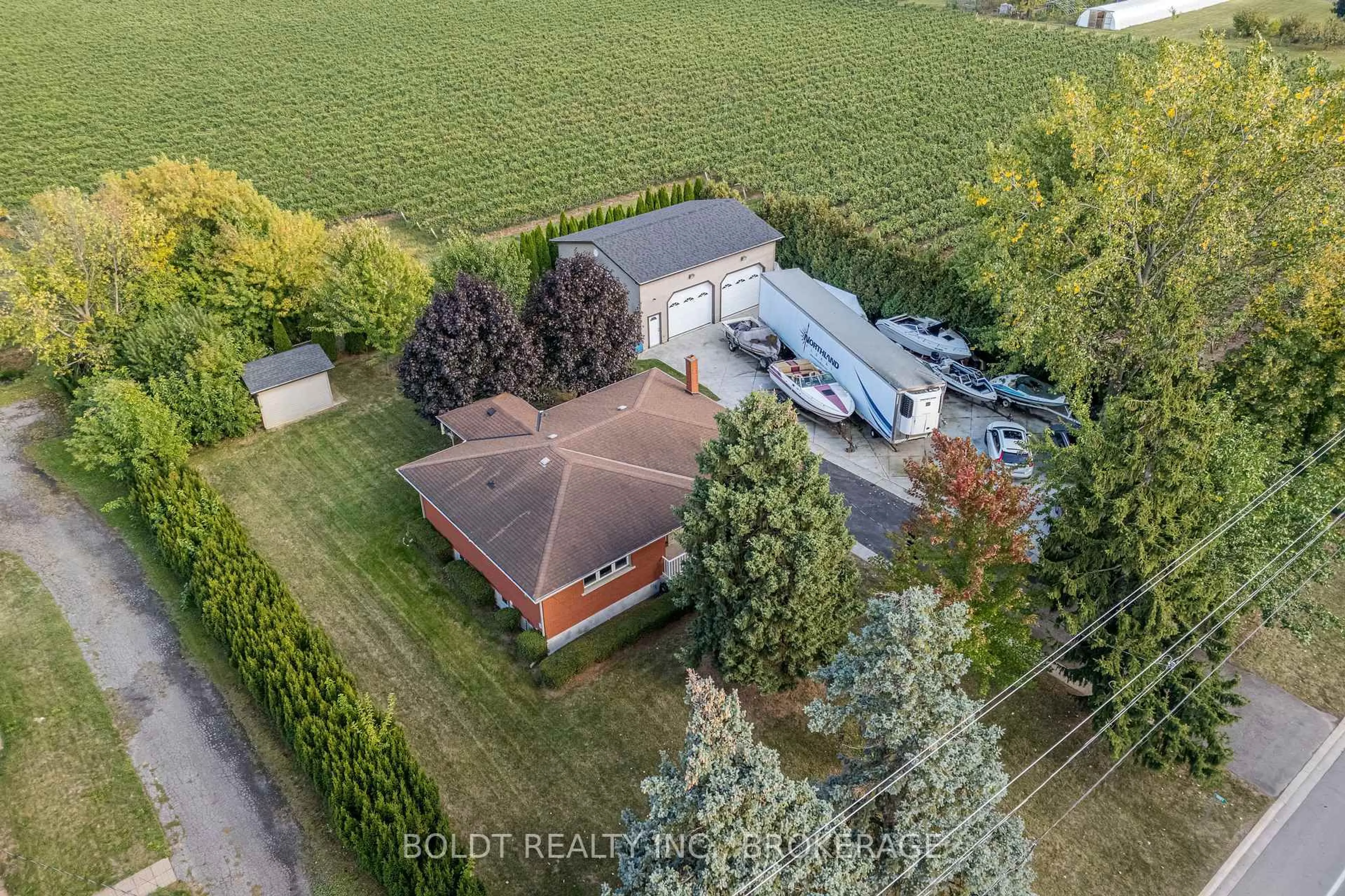 A pic from outside/outdoor area/front of a property/back of a property/a pic from drone, street for 1591 CONCESSION 4 Rd, Niagara-on-the-Lake Ontario L0S 1J0