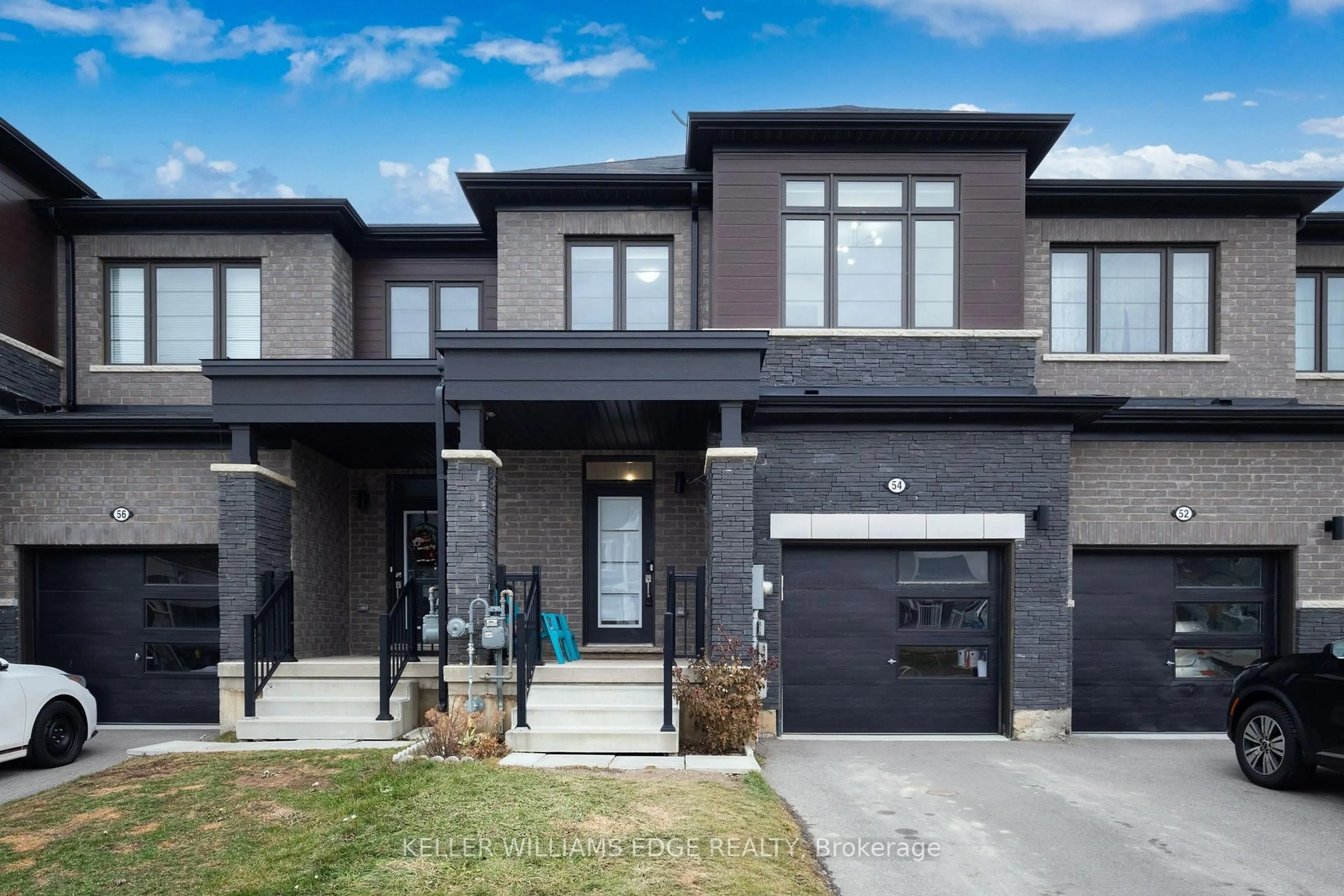 Home with brick exterior material, street for 54 Oaktree Dr, Haldimand Ontario N3W 0E7