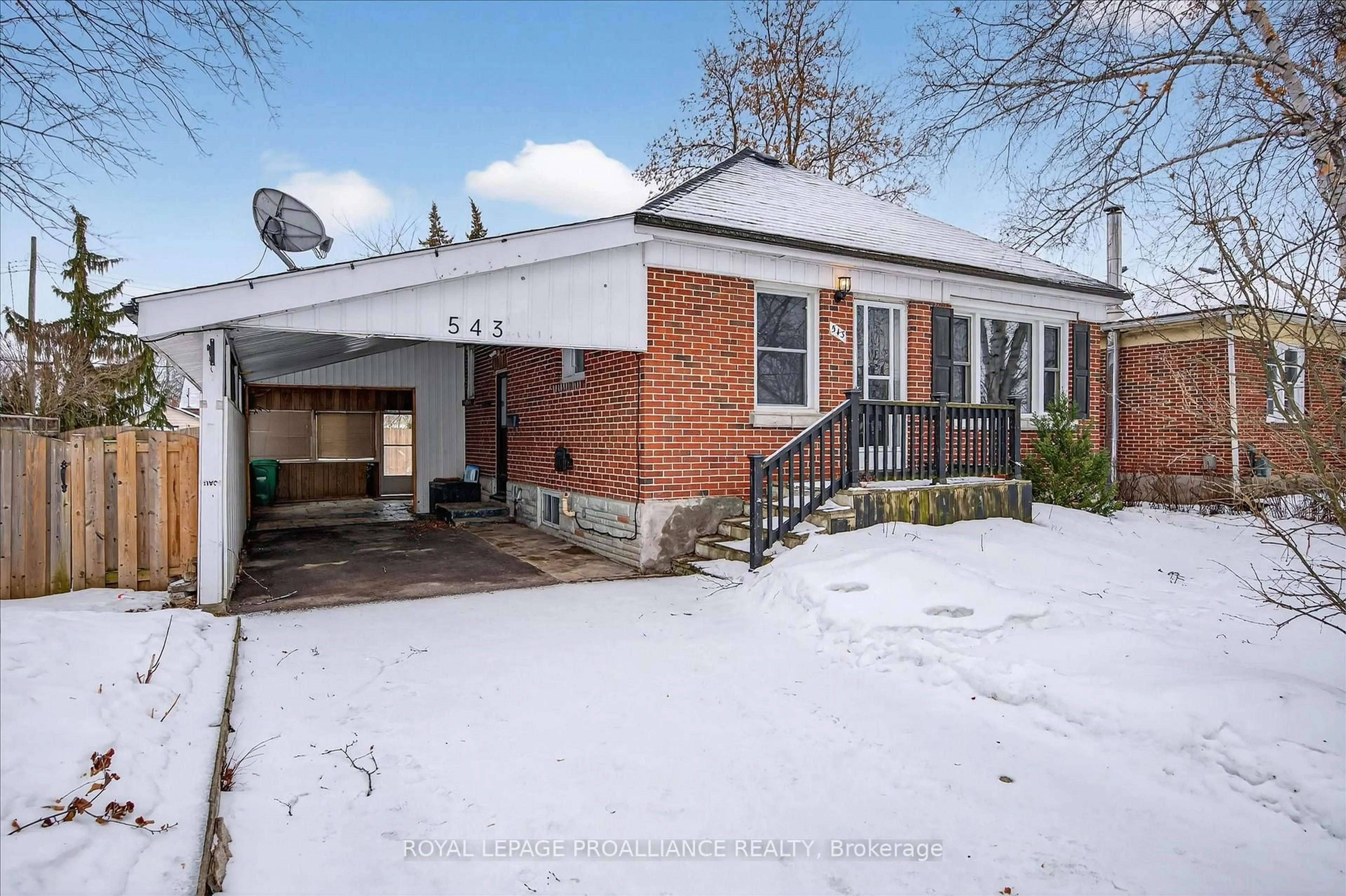 Home with brick exterior material, street for 543 Howden St, Peterborough Ontario K9J 4B4