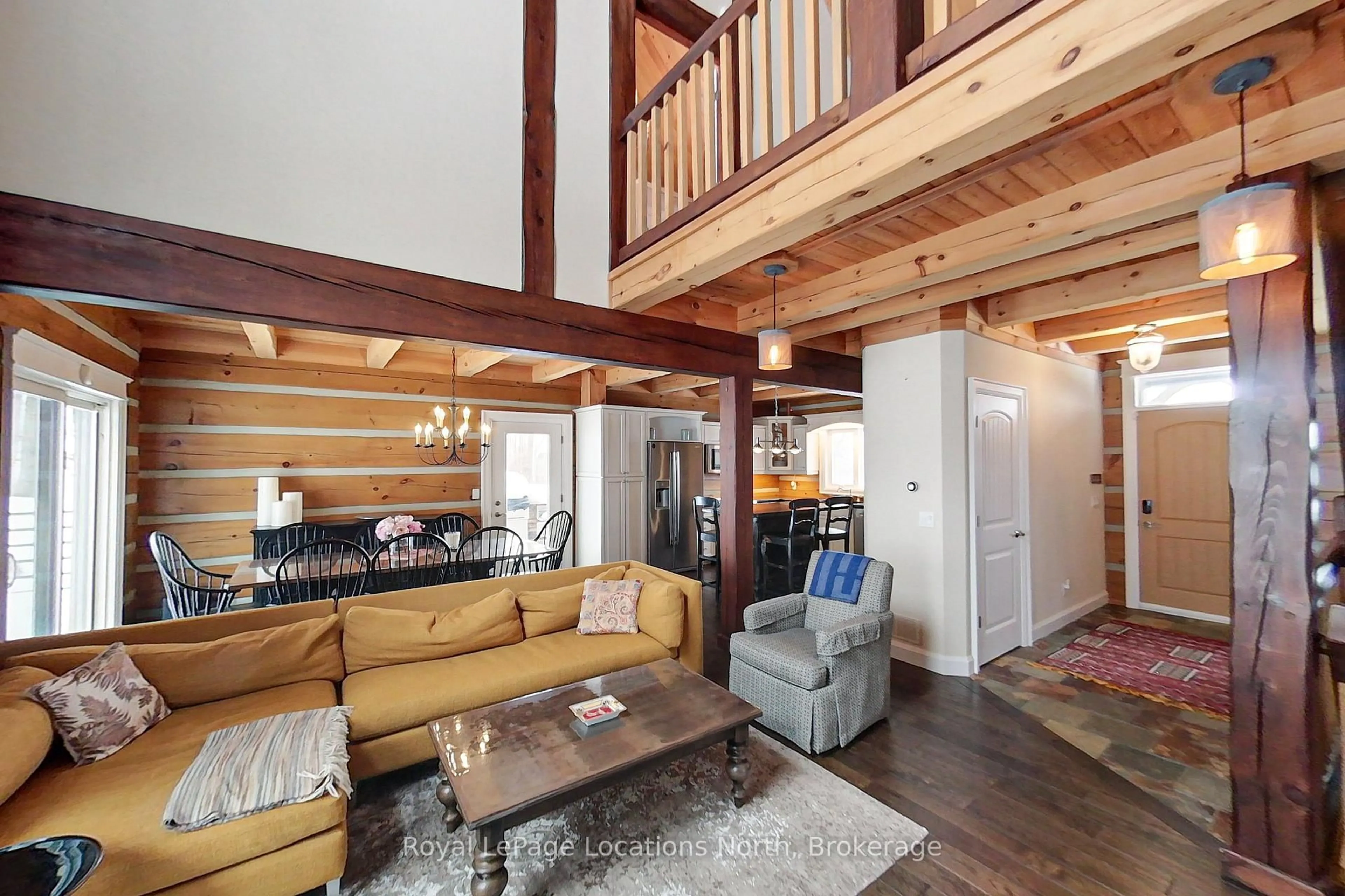 Living room with furniture, wood/laminate floor for 112 STARLIGHT Lane, Meaford Ontario N0H 2P0