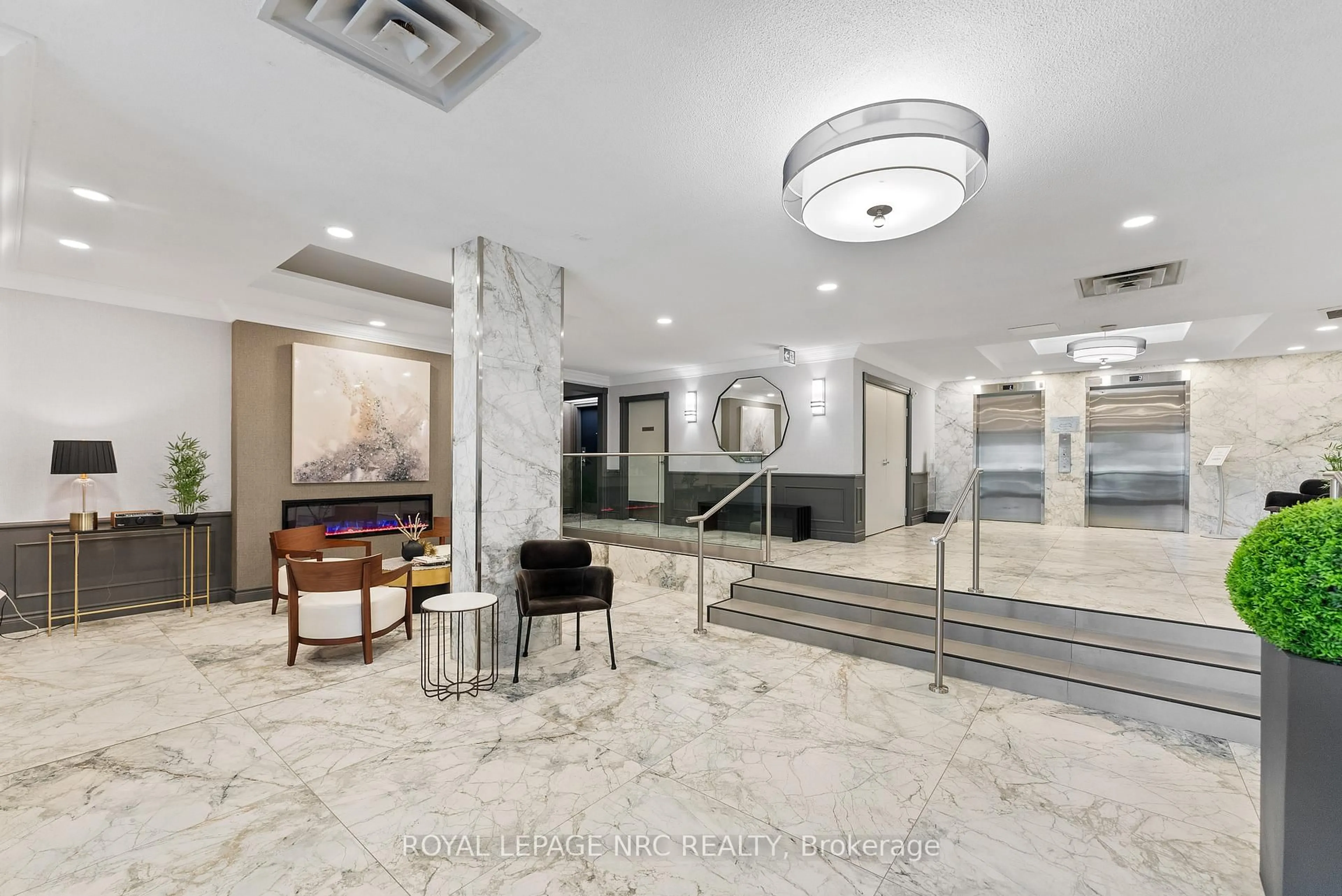 Lobby for 162 Martindale Rd #605, St. Catharines Ontario L2S 3S4