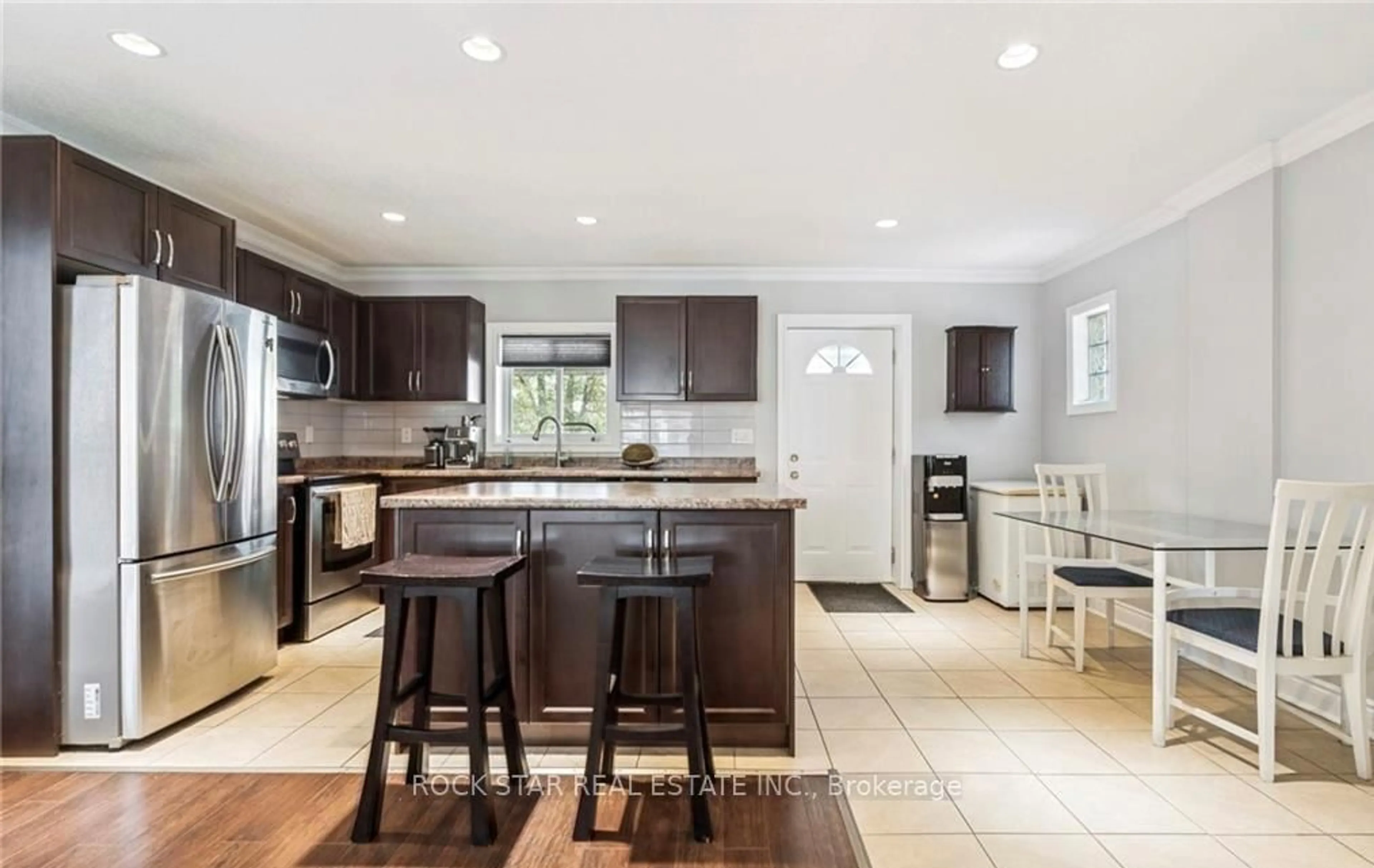 Open concept kitchen, ceramic/tile floor for 34 Cliff Ave, Hamilton Ontario L8V 2R9