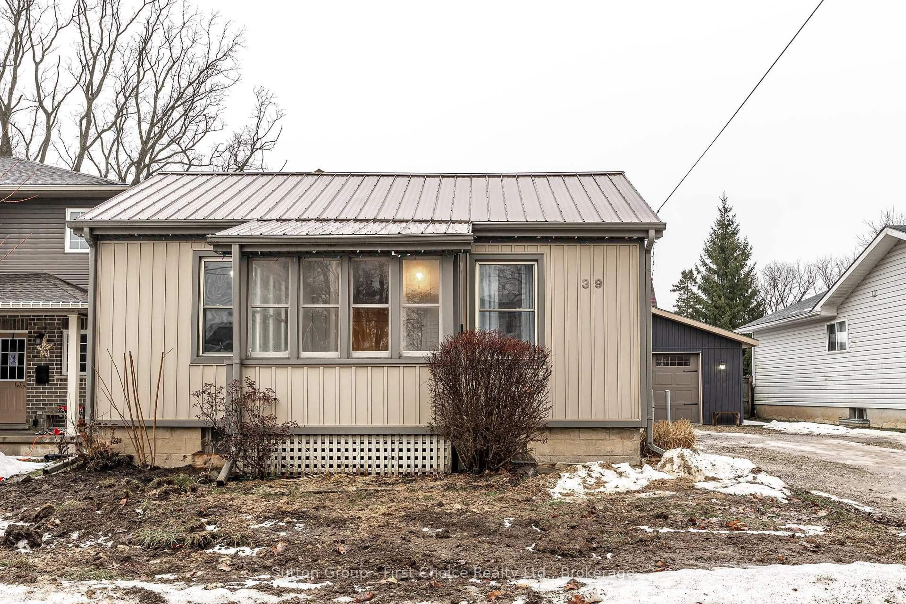Shed for 39 William St St, St. Marys Ontario N4X 1C8
