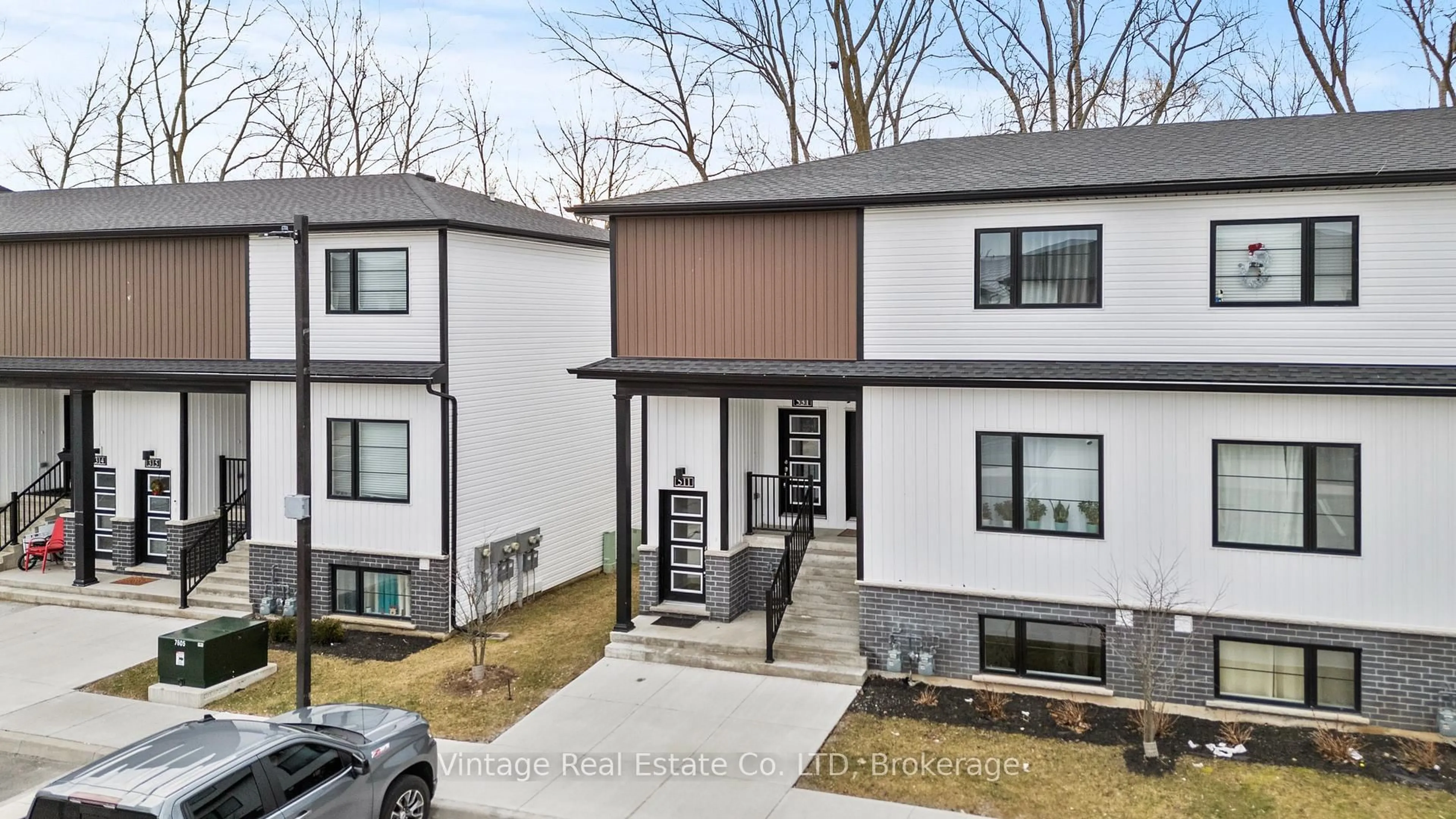 Home with brick exterior material, street for 4263 fourth Ave #511, Niagara Falls Ontario L2E 0C2