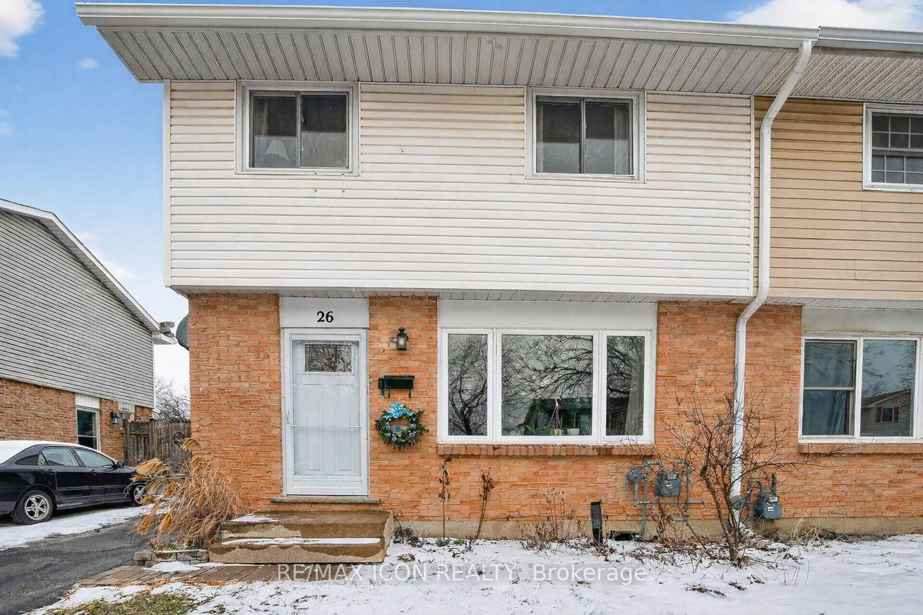 Unknown for 26 Rosamond Cres, London South Ontario N6E 2M8