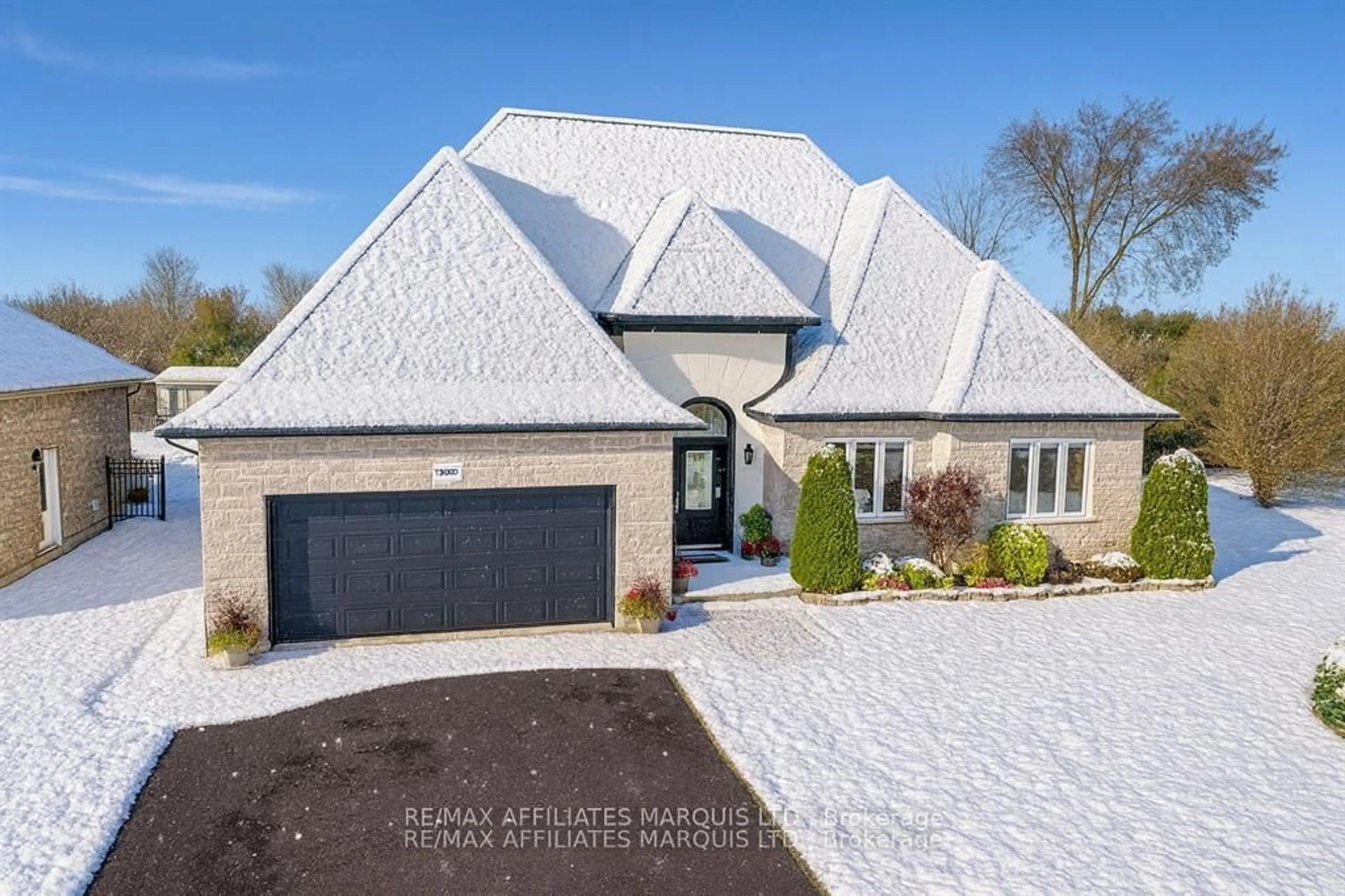 Home with brick exterior material, street for 6708 Yacht Blvd, Cornwall Ontario K6H 7N6