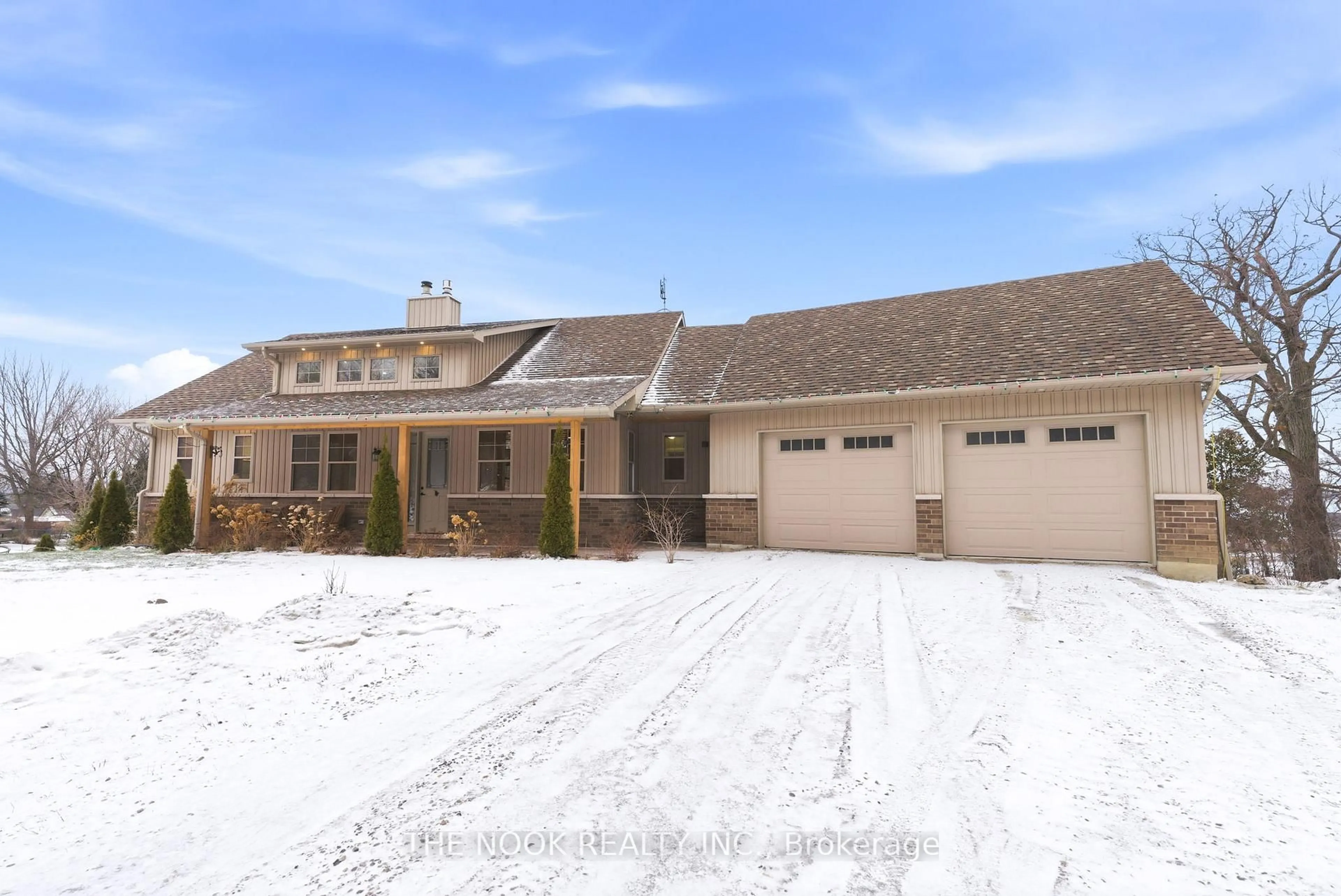 Home with vinyl exterior material, street for 5174 Shore Rd, Hamilton Township Ontario K0L 1E0