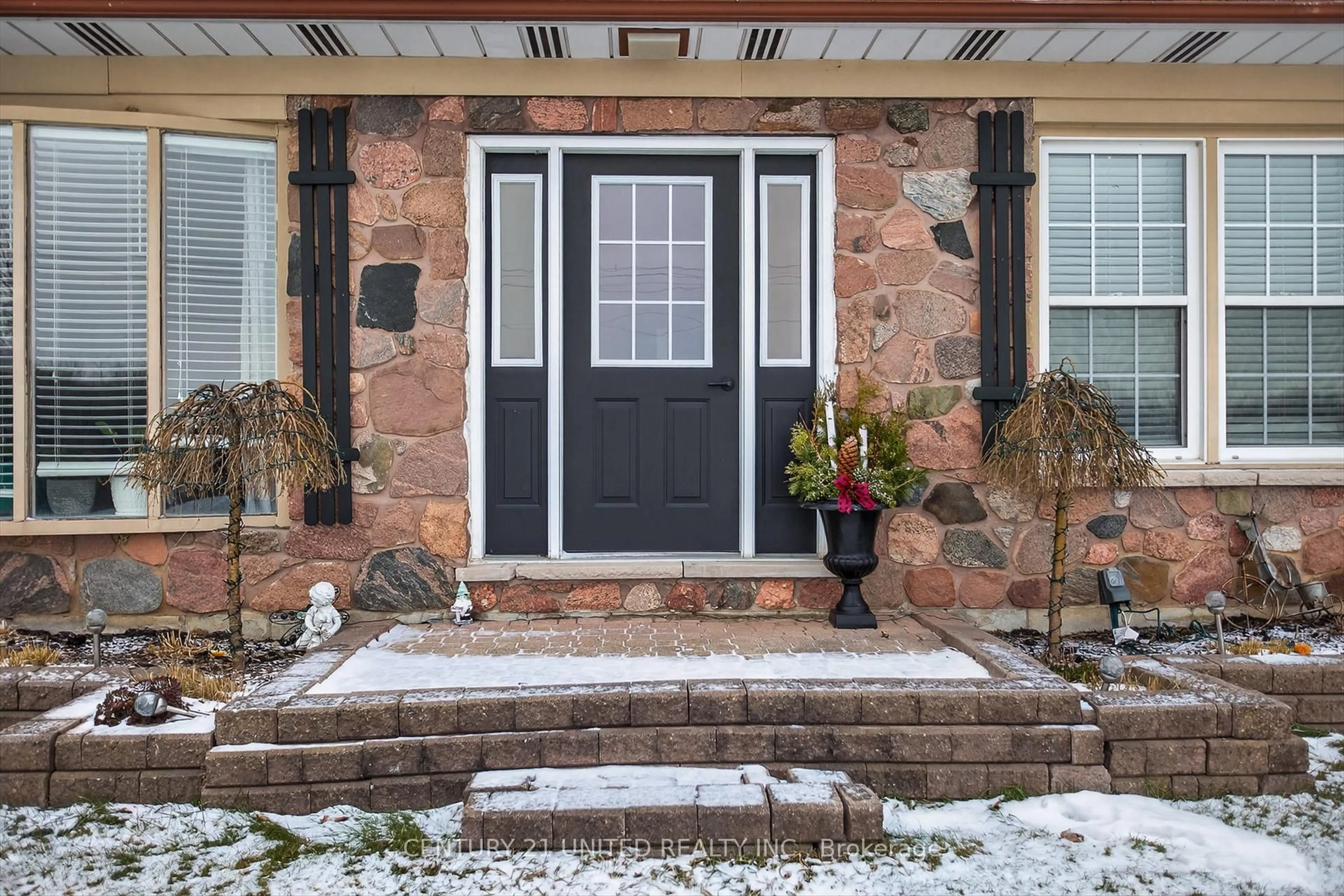 Home with brick exterior material, street for 965 Hiawatha Line, Otonabee-South Monaghan Ontario K9J 6X8