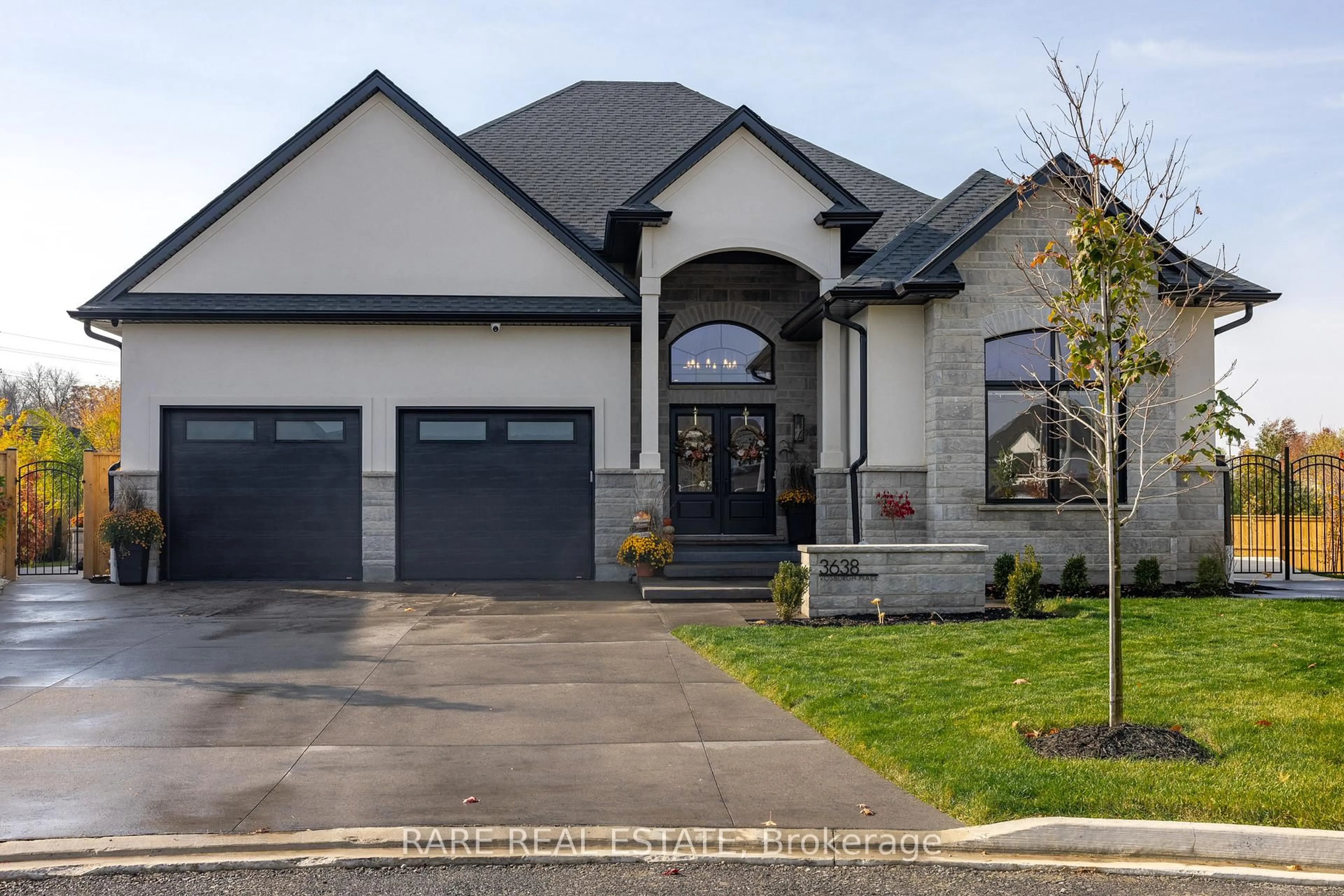 Home with brick exterior material, street for 3638 Vosburgh Pl, Lincoln Ontario L0R 1G0