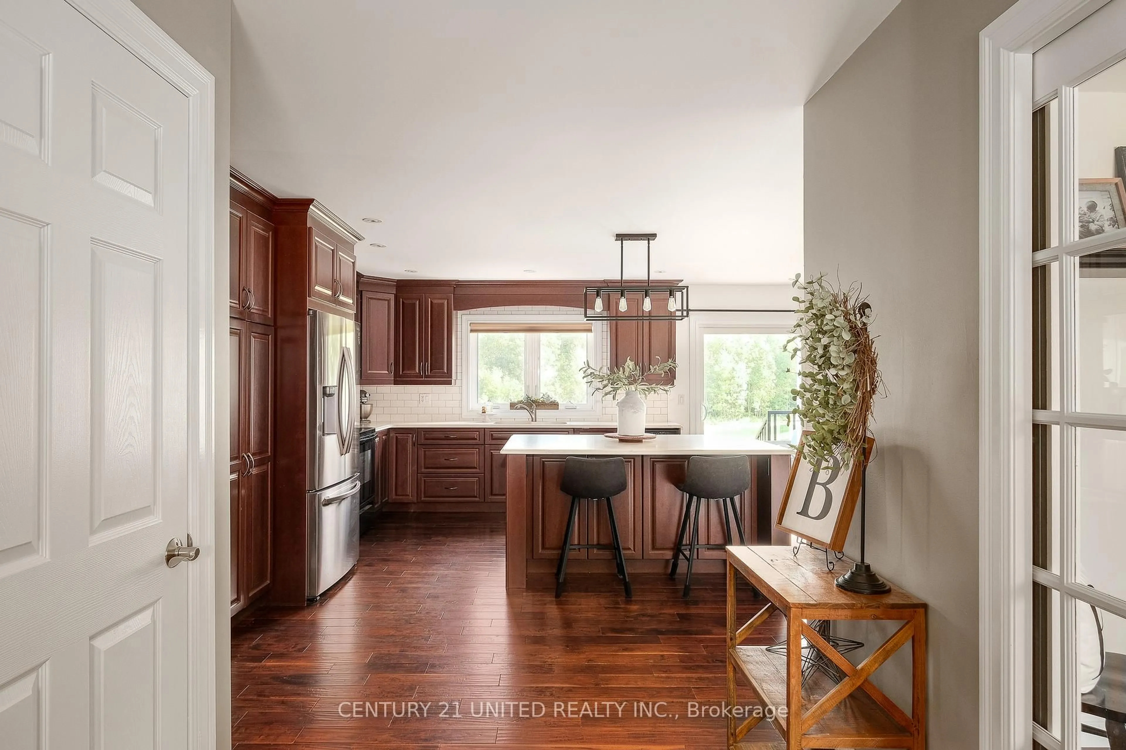 Open concept kitchen, ceramic/tile floor for 1461 11th Line, Selwyn Ontario K0L 2H0