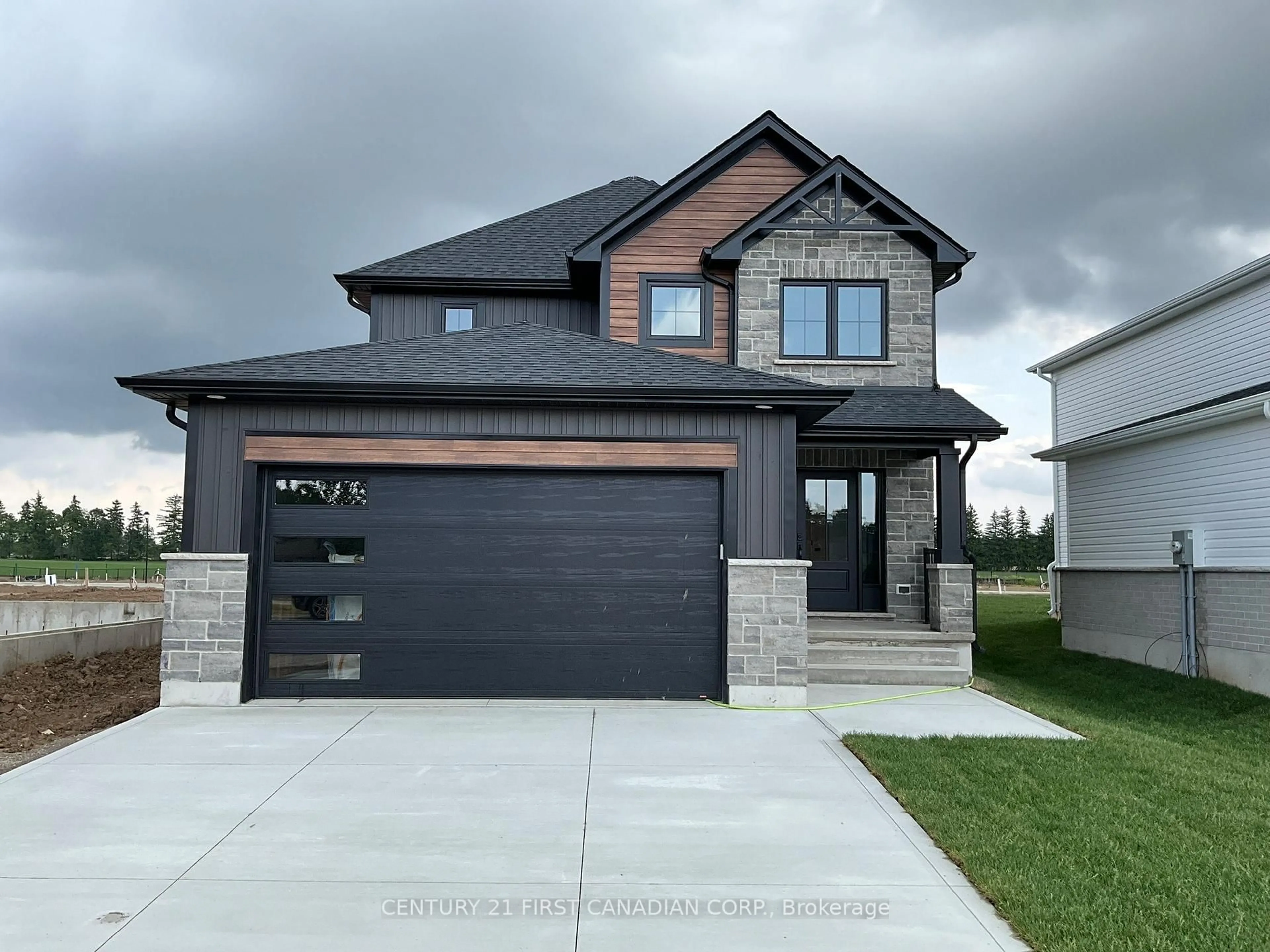 Home with brick exterior material, street for 640 Ketter Way, Plympton-Wyoming Ontario N0N 1T0