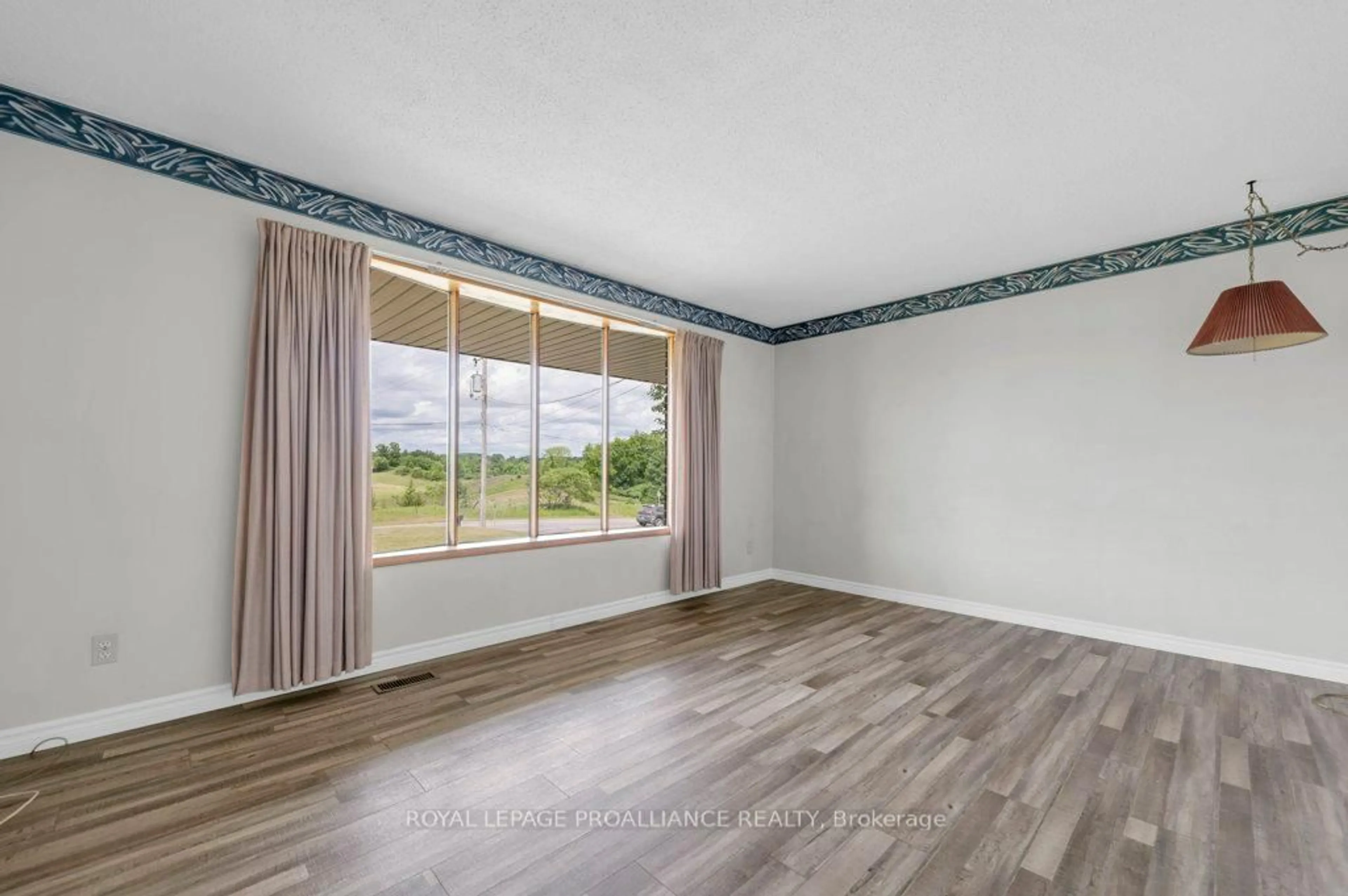 A pic of a room for 184 Bethel Rd, Stirling Ontario K0K 3E0