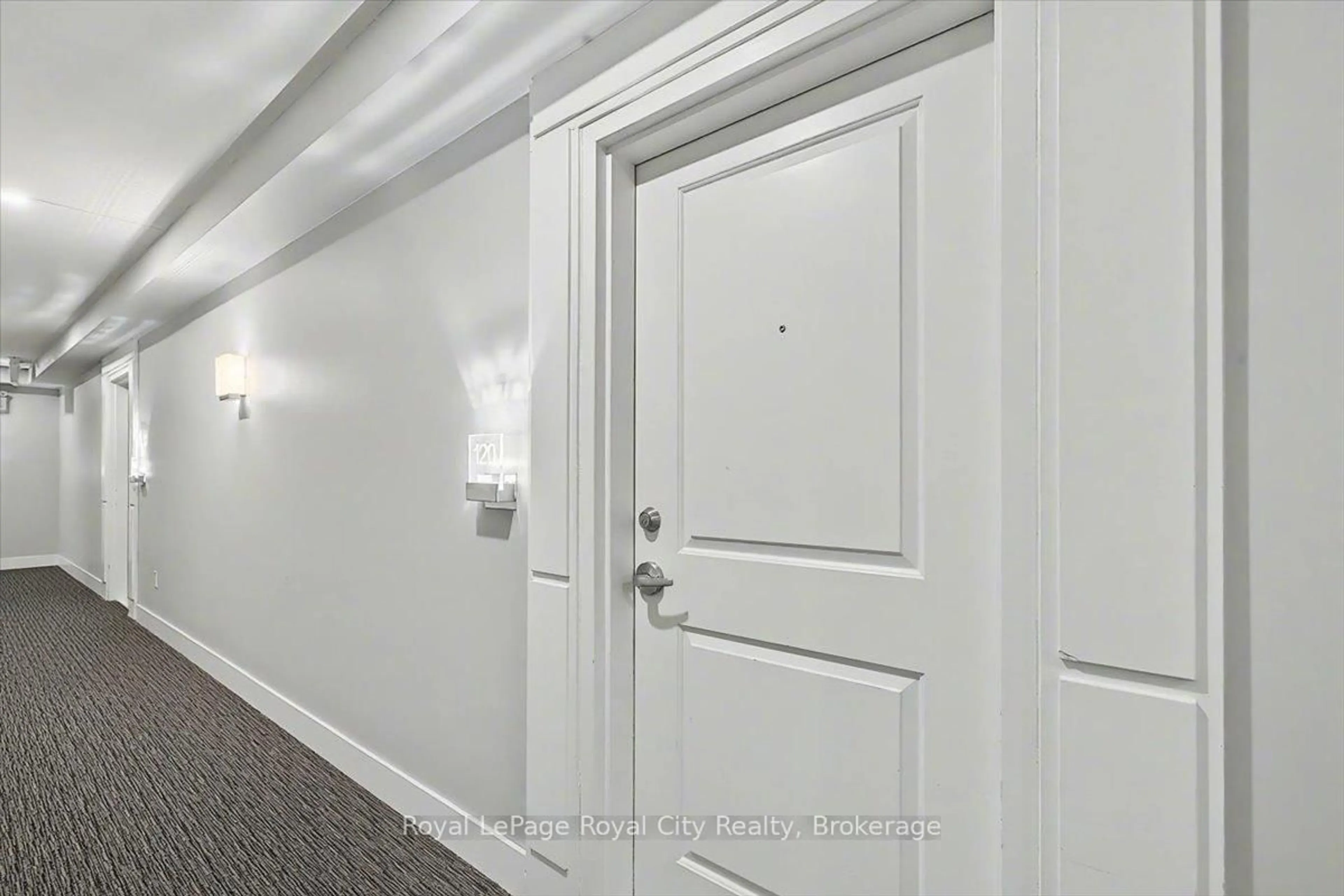 Unknown for 1284 Gordon St #120, Guelph Ontario N1L 0M8