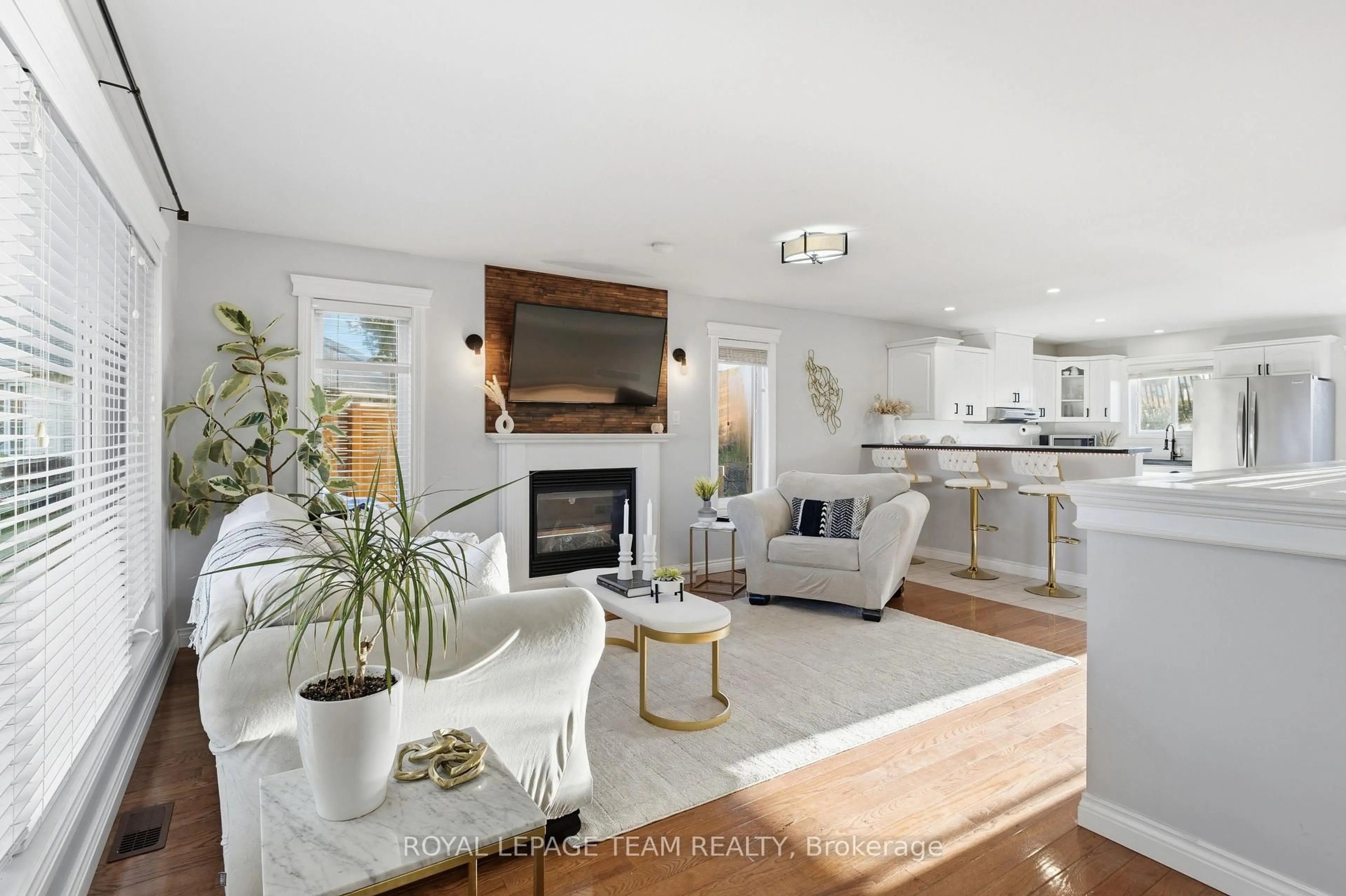 Open concept kitchen, unknown for 116 Mclachlin St, Arnprior Ontario K7S 3Y5