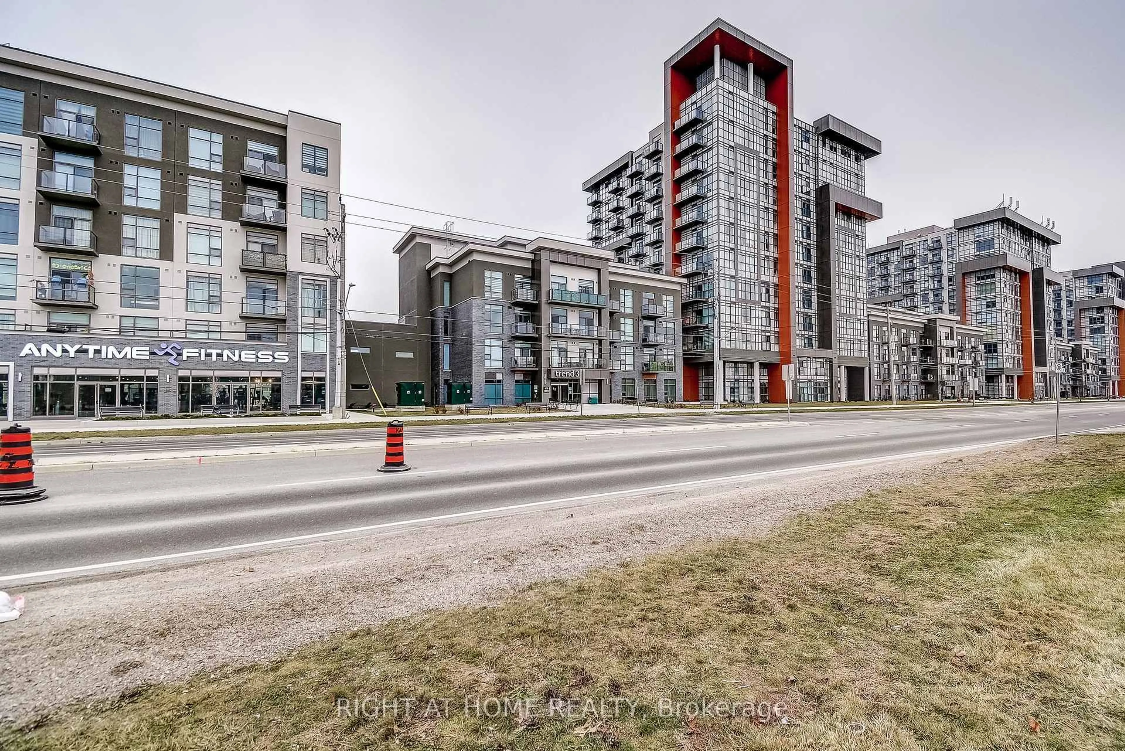 Unknown for 470 Dundas St #604, Hamilton Ontario L8B 2A6