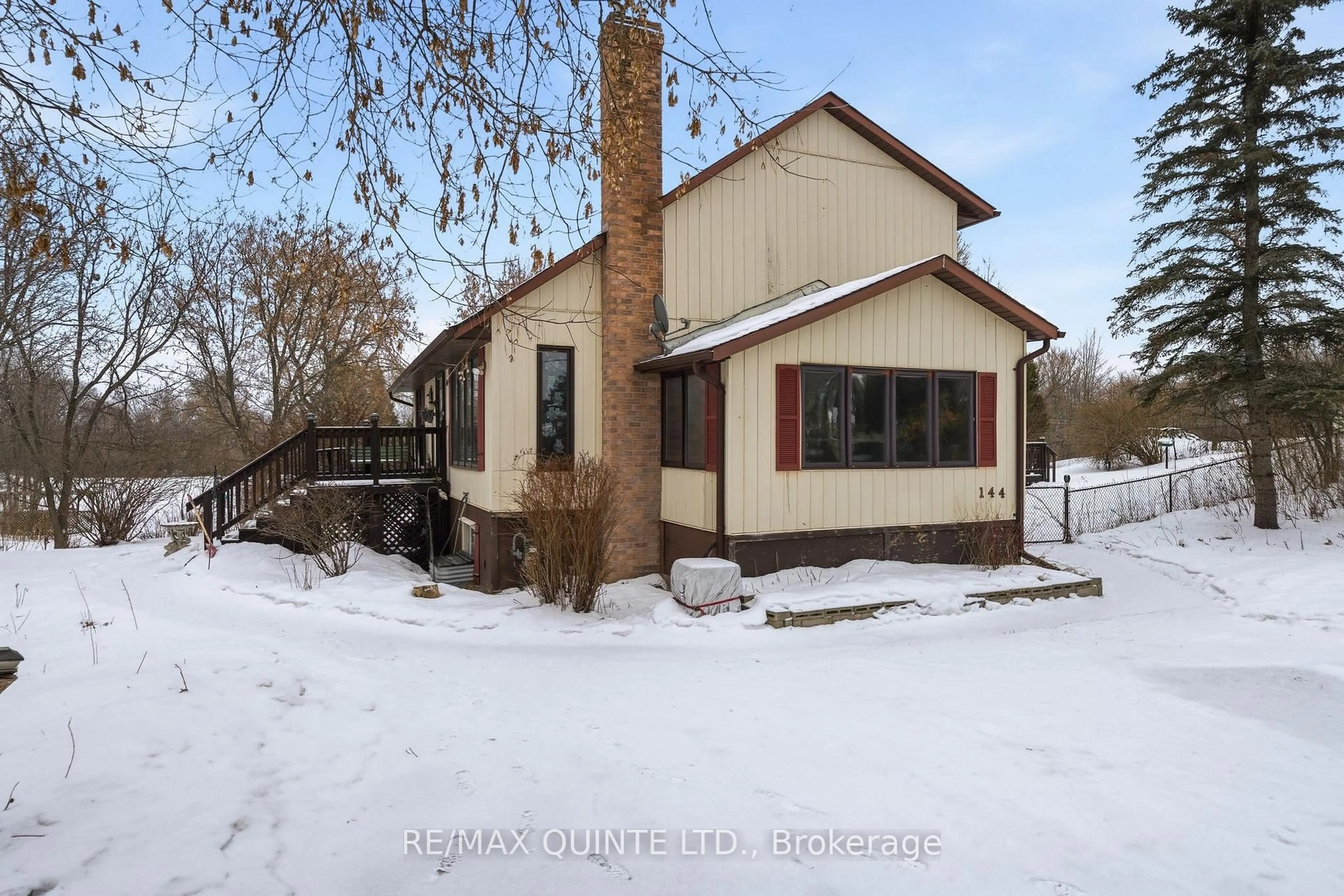 Unknown for 144 Wellington St, Madoc Ontario K0K 2K0