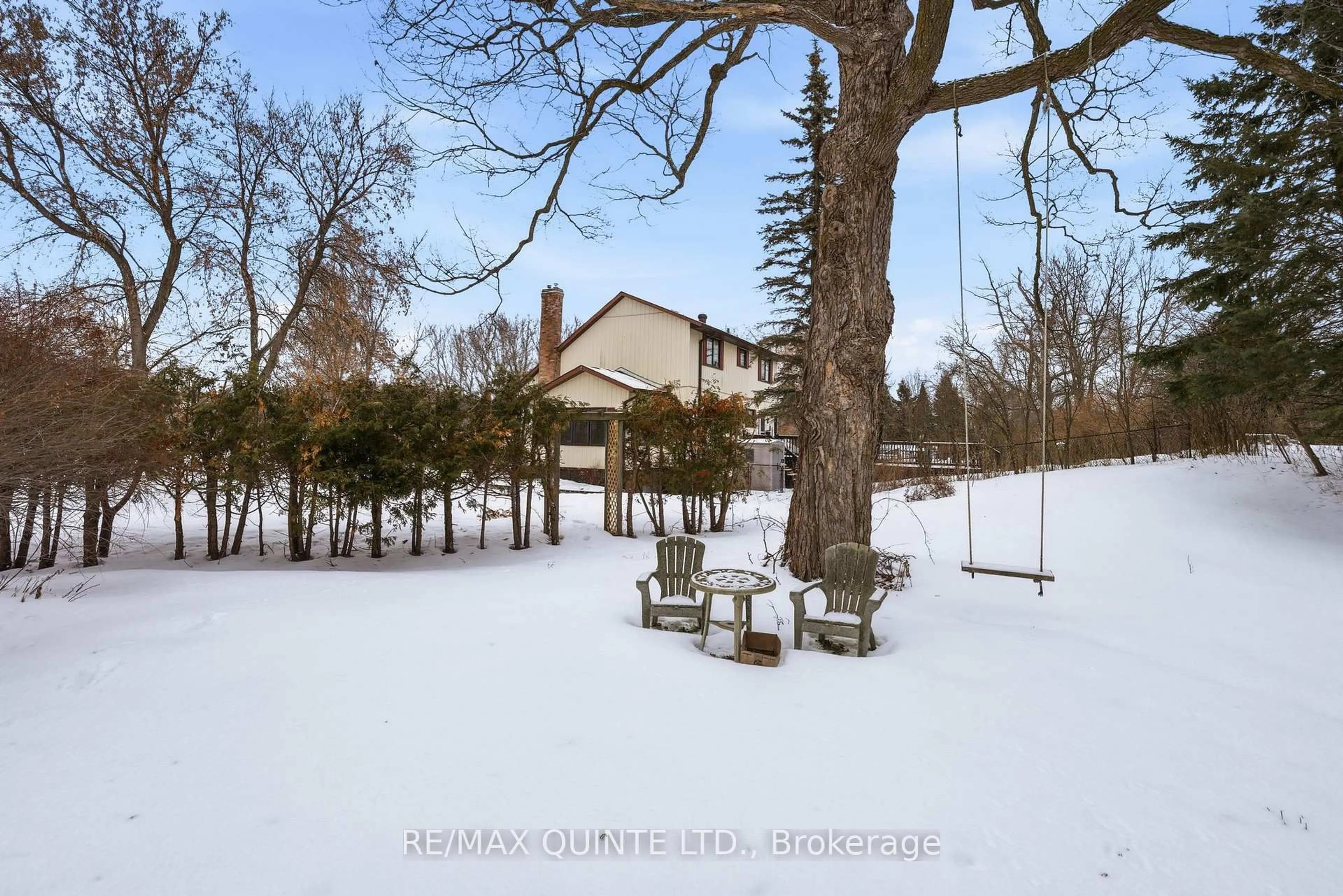 Patio, unknown for 144 Wellington St, Madoc Ontario K0K 2K0