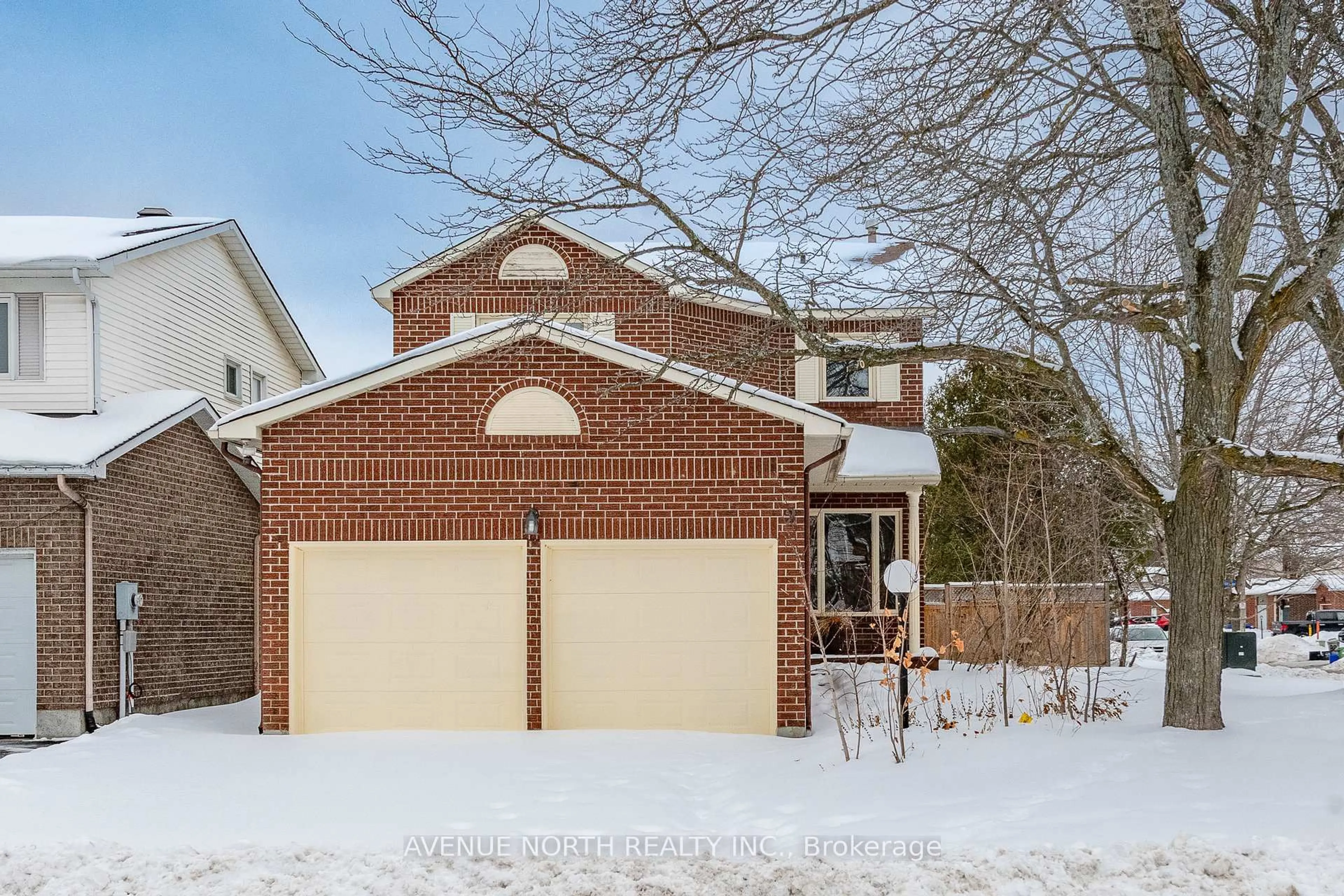 Home with brick exterior material, street for 2 Chickasaw Cres, Kanata Ontario K2M 1M3