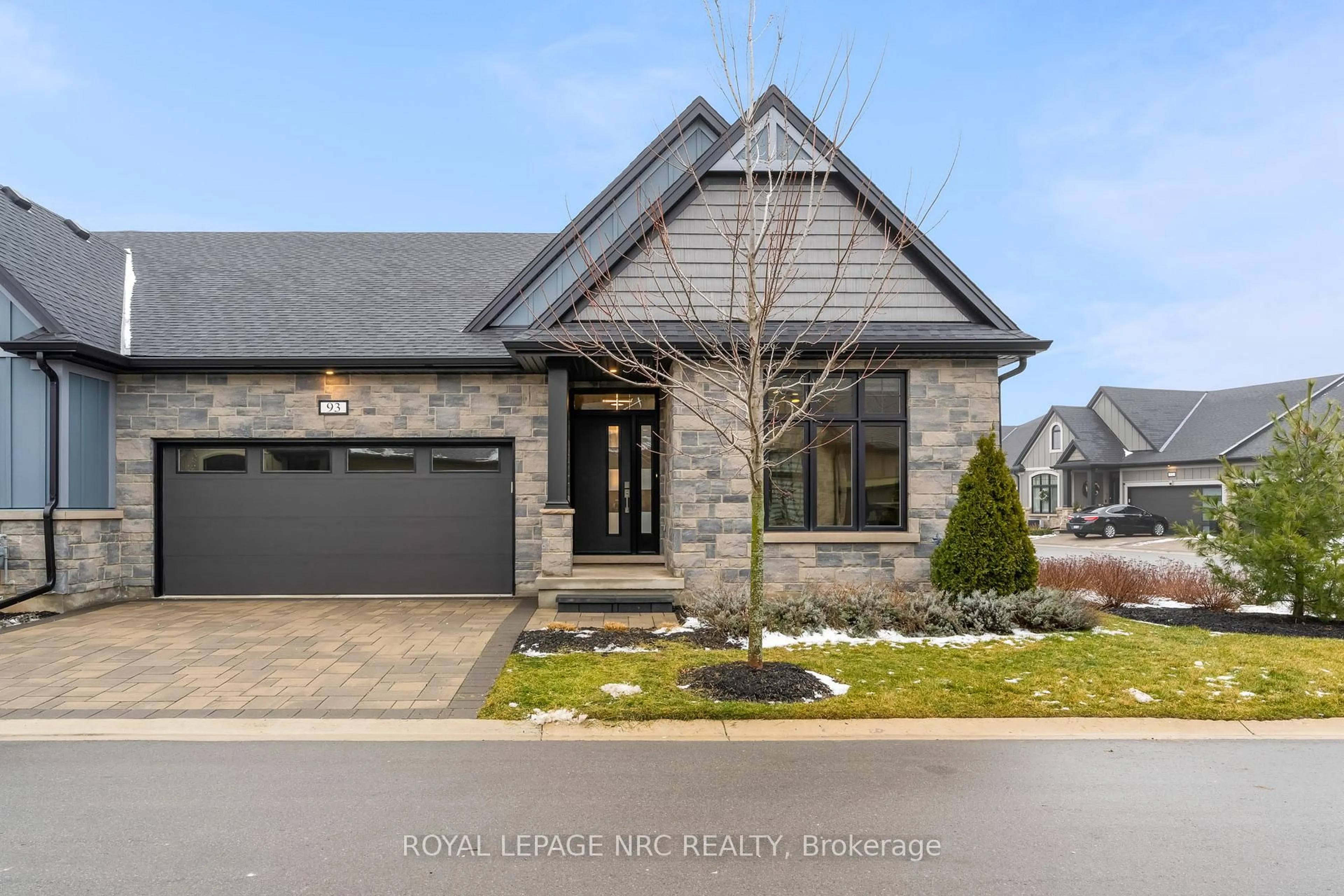 Home with brick exterior material, street for 154 Port Robinson Rd #93, Pelham Ontario L3E 0B8