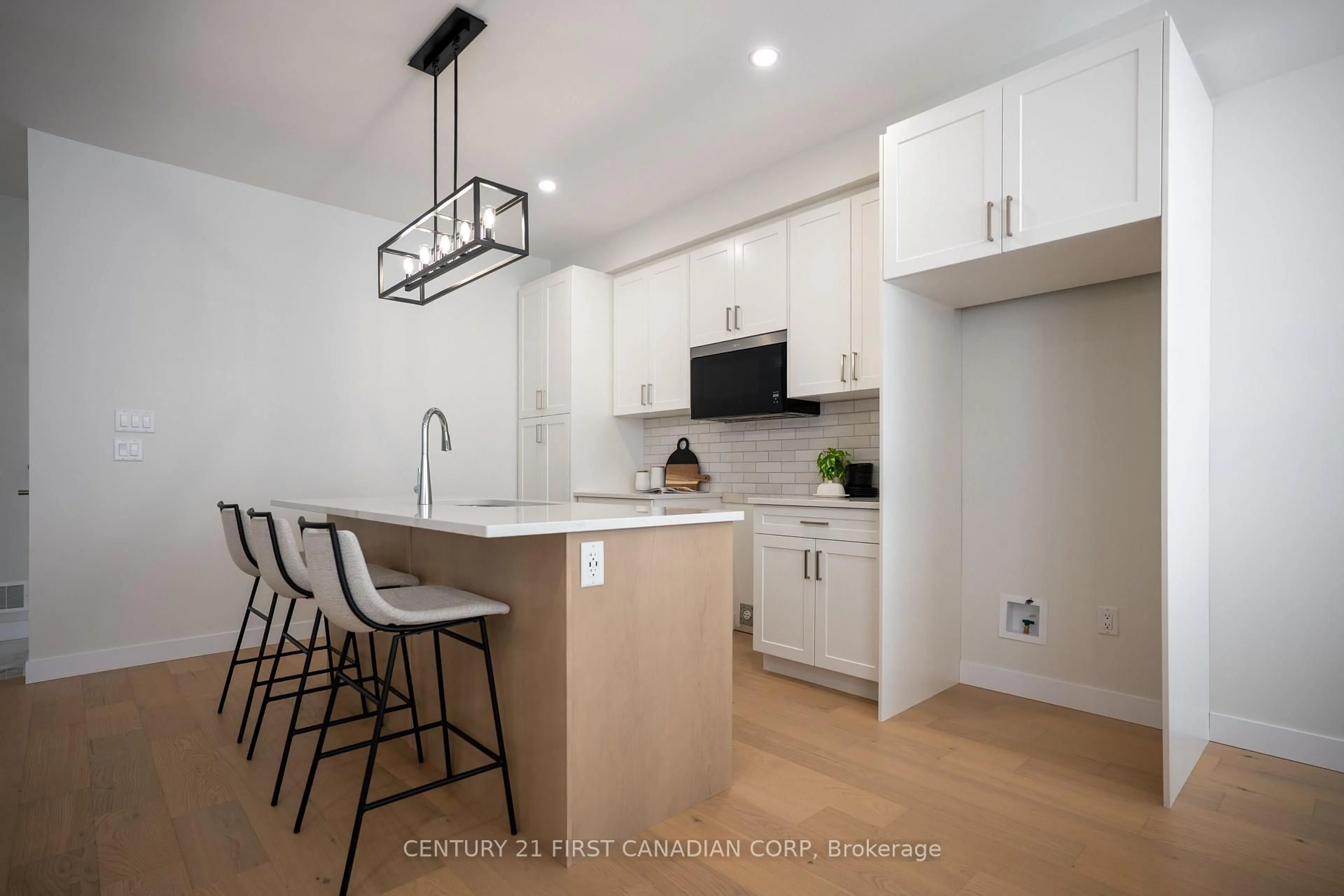 Open concept kitchen, unknown for 4297 Calhoun Way, London South Ontario N6P 1J9