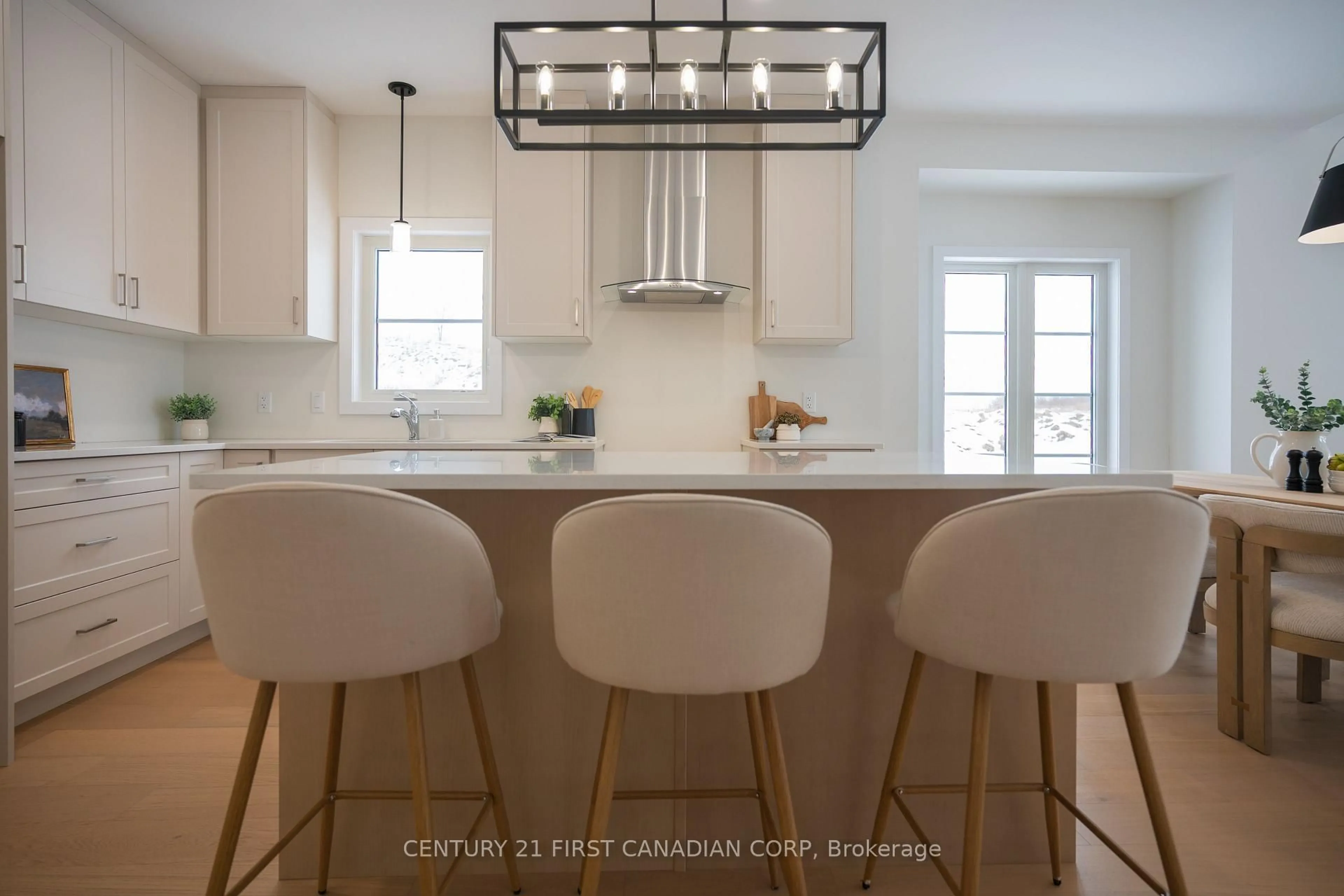 Open concept kitchen, ceramic/tile floor for 6673 Hayward Dr, London South Ontario N6P 0H7