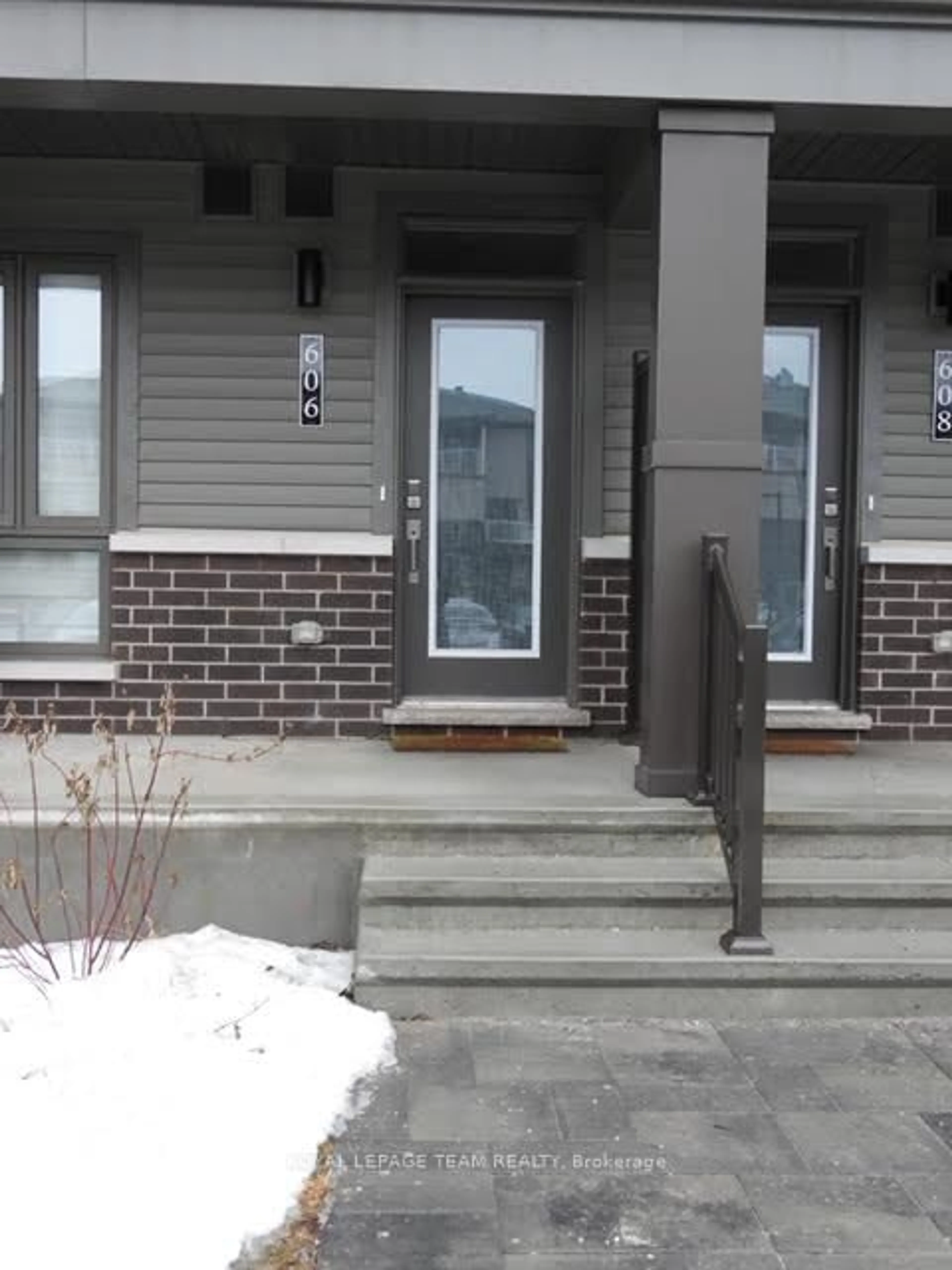 Unknown for 606 Lillian Freiman Private, Ottawa Ontario K2J 6Z8