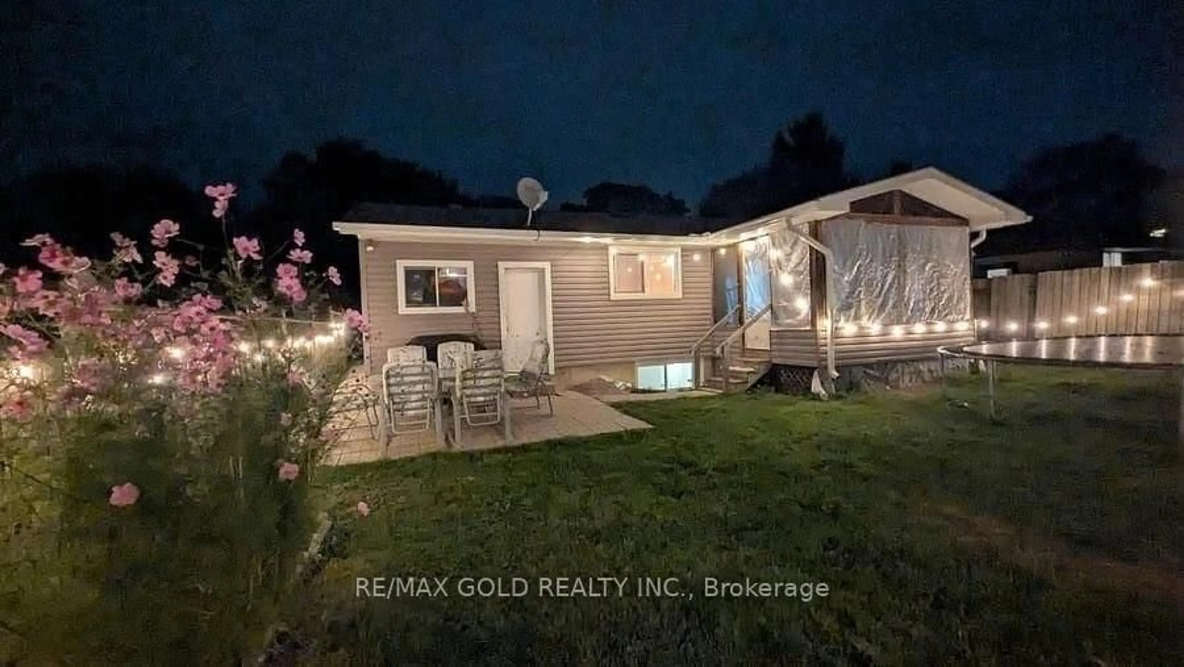 Unknown for 75 Pepperwood Cres, Kitchener Ontario N2A 2R4