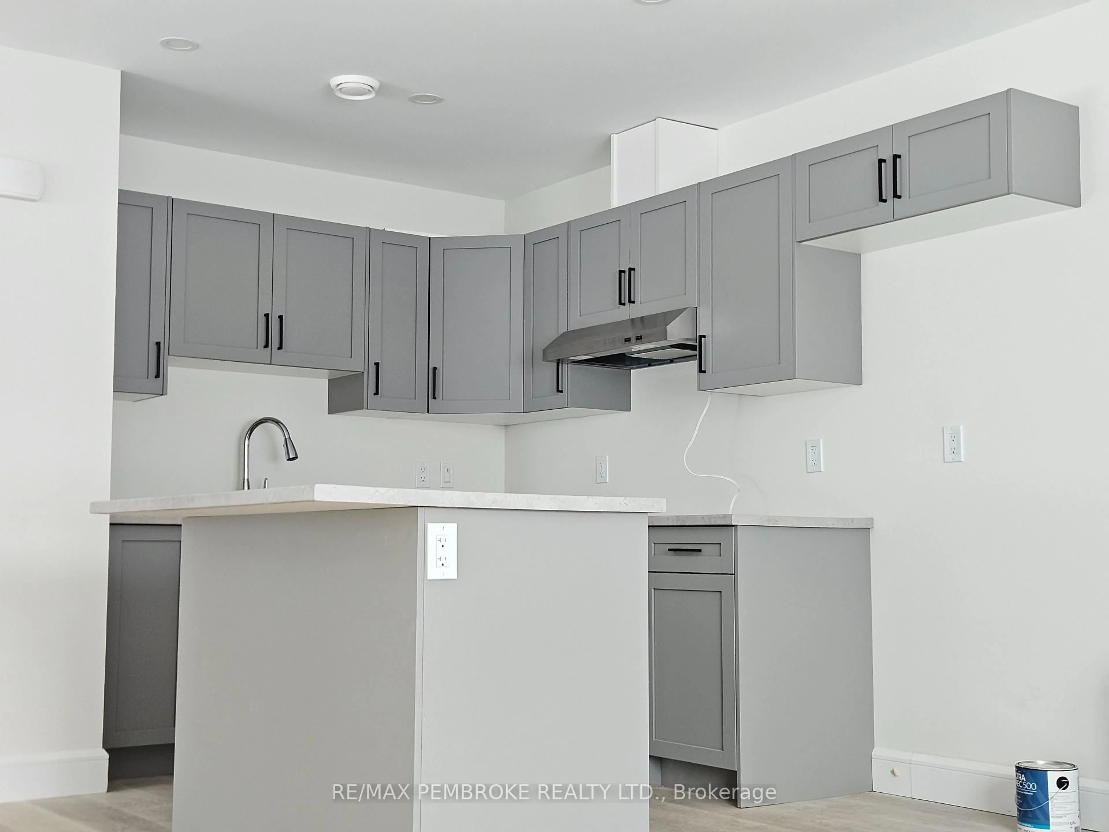 Open concept kitchen, unknown for 135 Bell St, Pembroke Ontario K8A 2J7