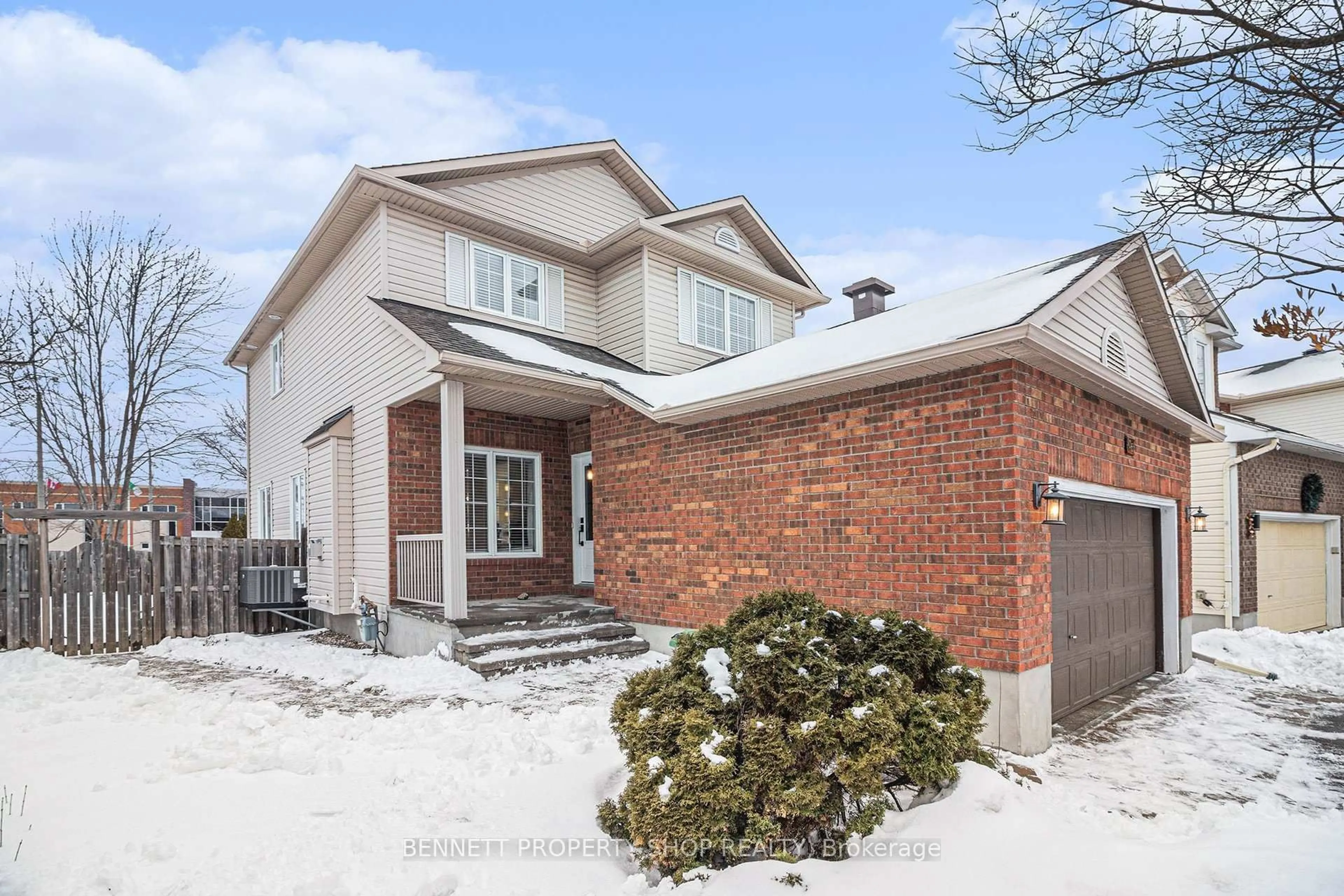 Home with brick exterior material, street for 1067 Rocky Harbour Cres, Ottawa Ontario K1V 1V3