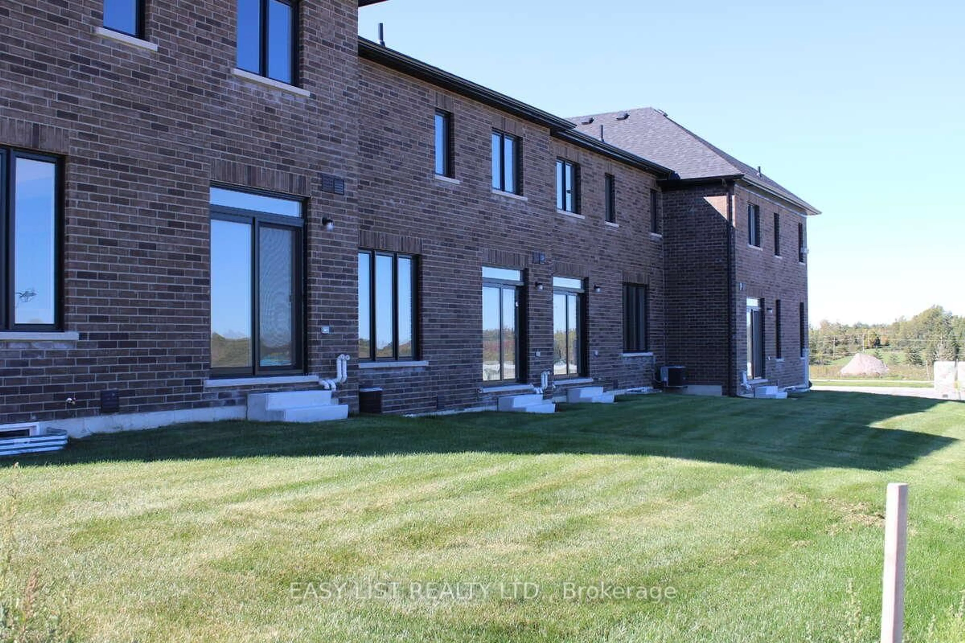 Home with brick exterior material, unknown for 299 Mullighan Gdns, Peterborough Ontario K9K 0H2