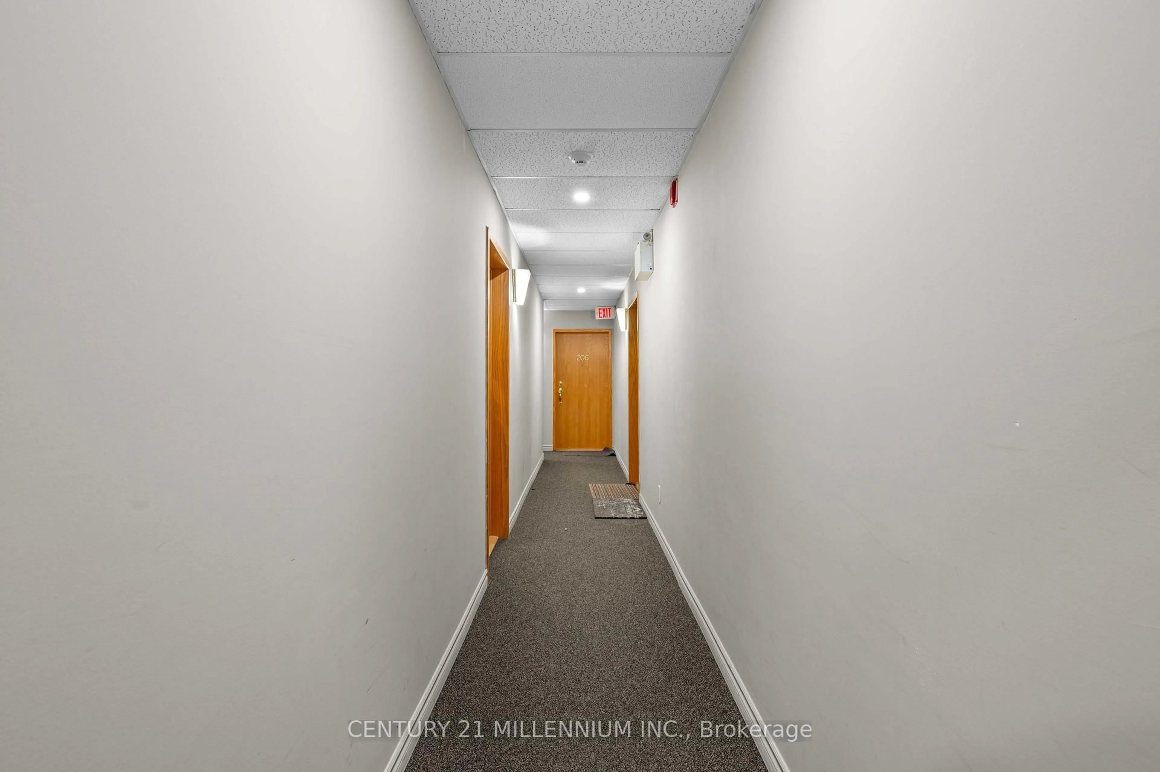 Indoor foyer for 111 Main St #207, East Luther Grand Valley Ontario L9W 6E3