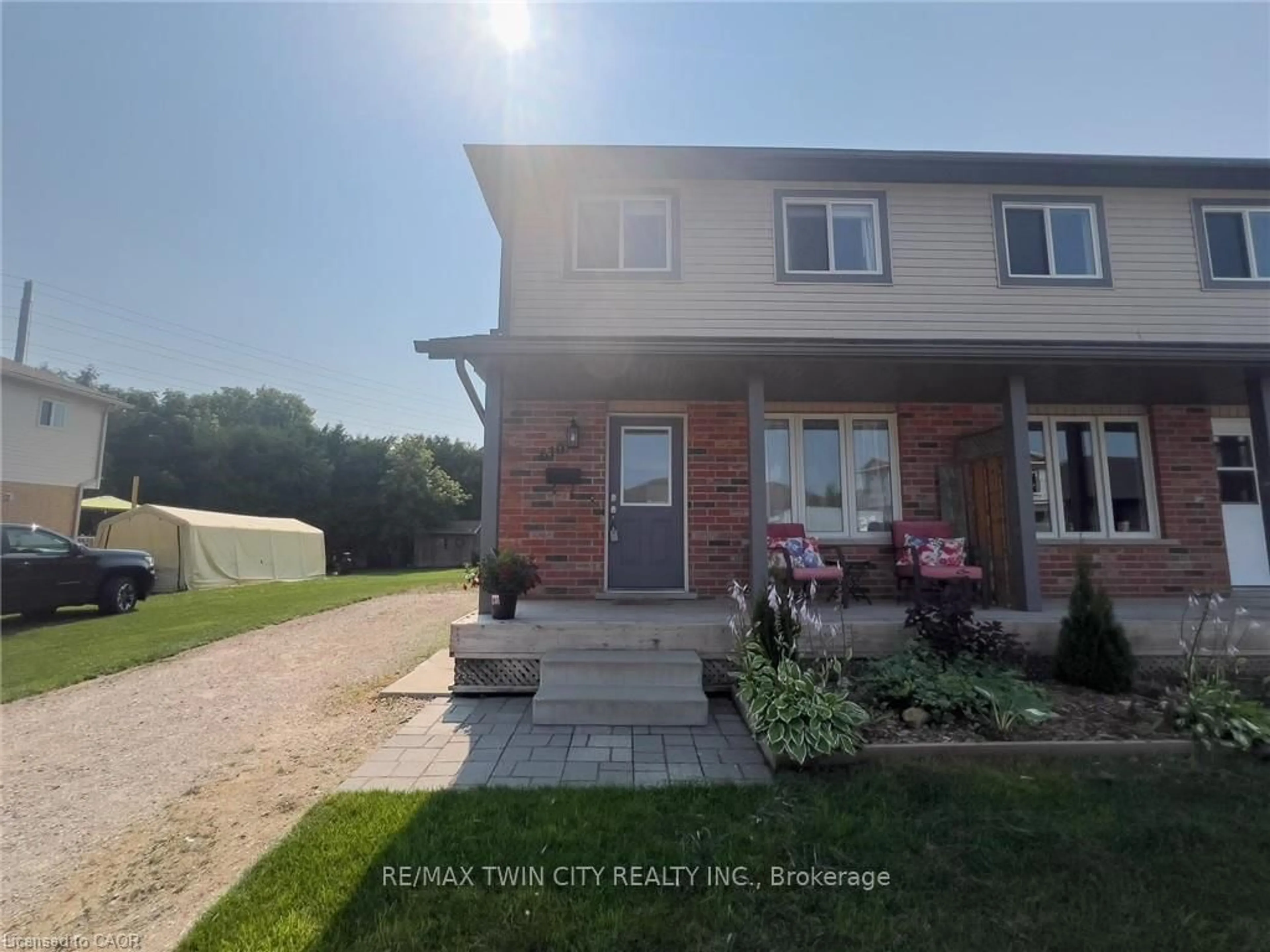 A pic from outside/outdoor area/front of a property/back of a property/a pic from drone, street for 610 Salisbury Ave, North Perth Ontario N4W 1Y8