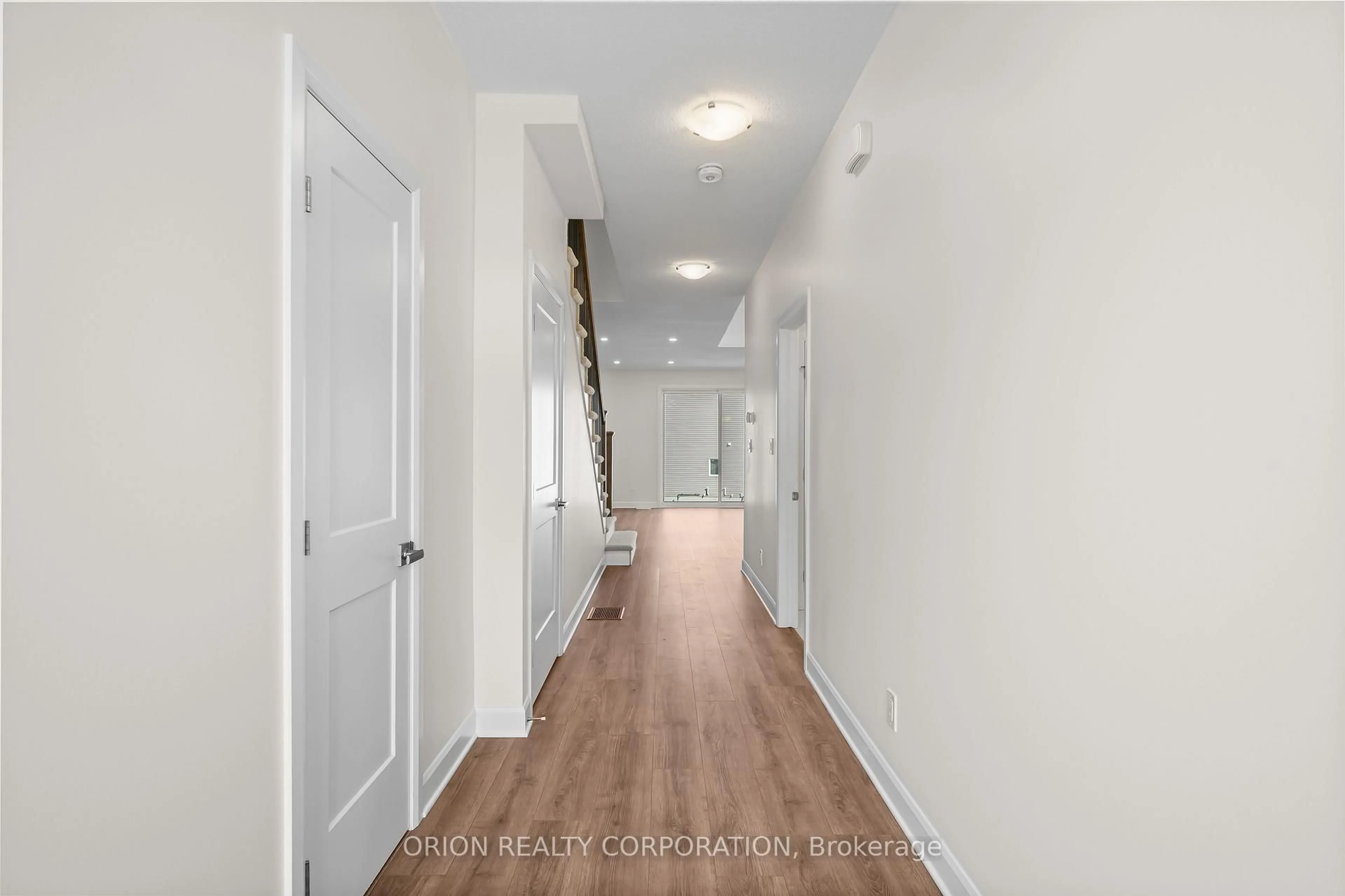 Indoor entryway for 232 Dockside Dr, Kingston Ontario K7K 0J1