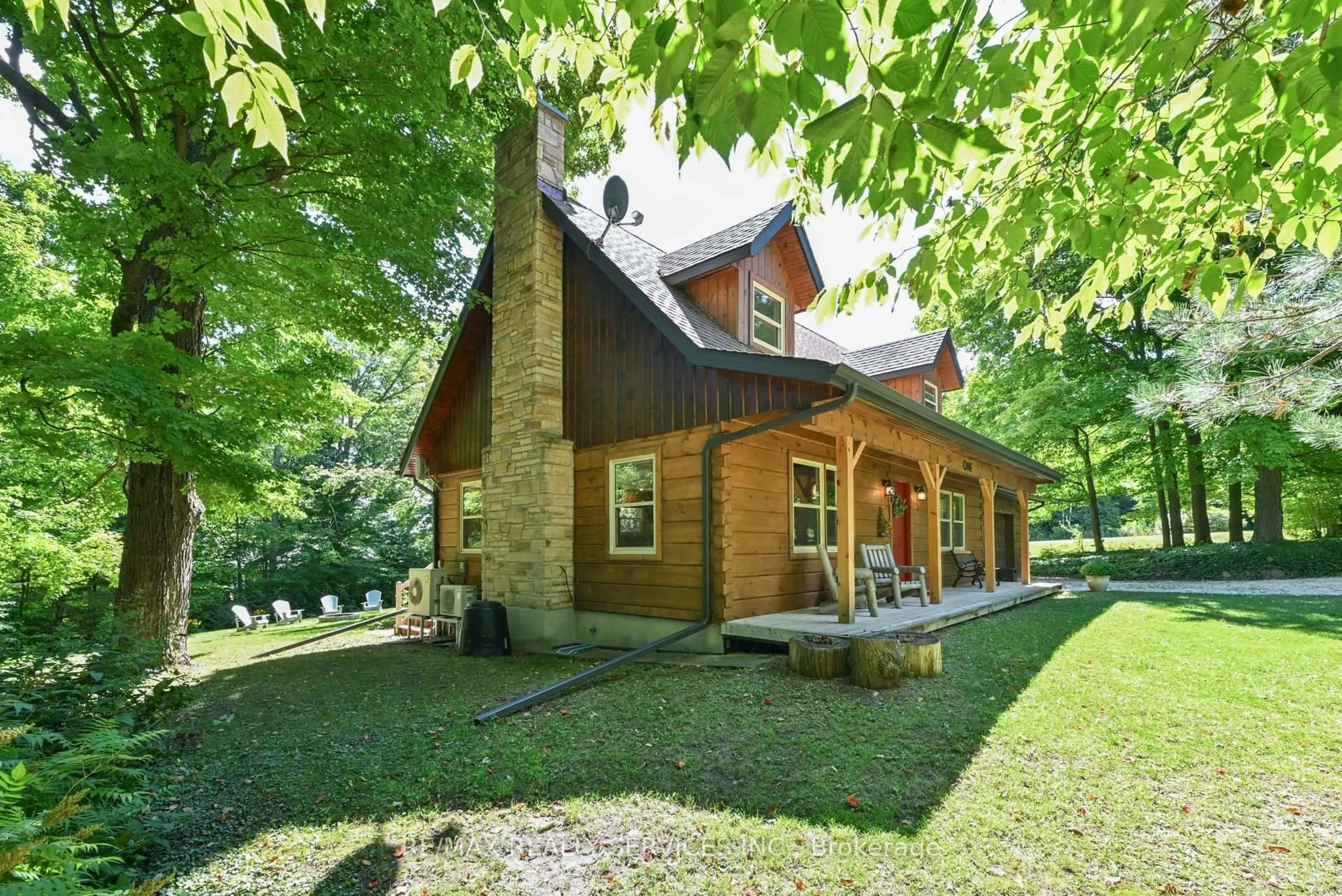 Patio, unknown for 1 Mountainview Rd, Mulmur Ontario L9V 3H5