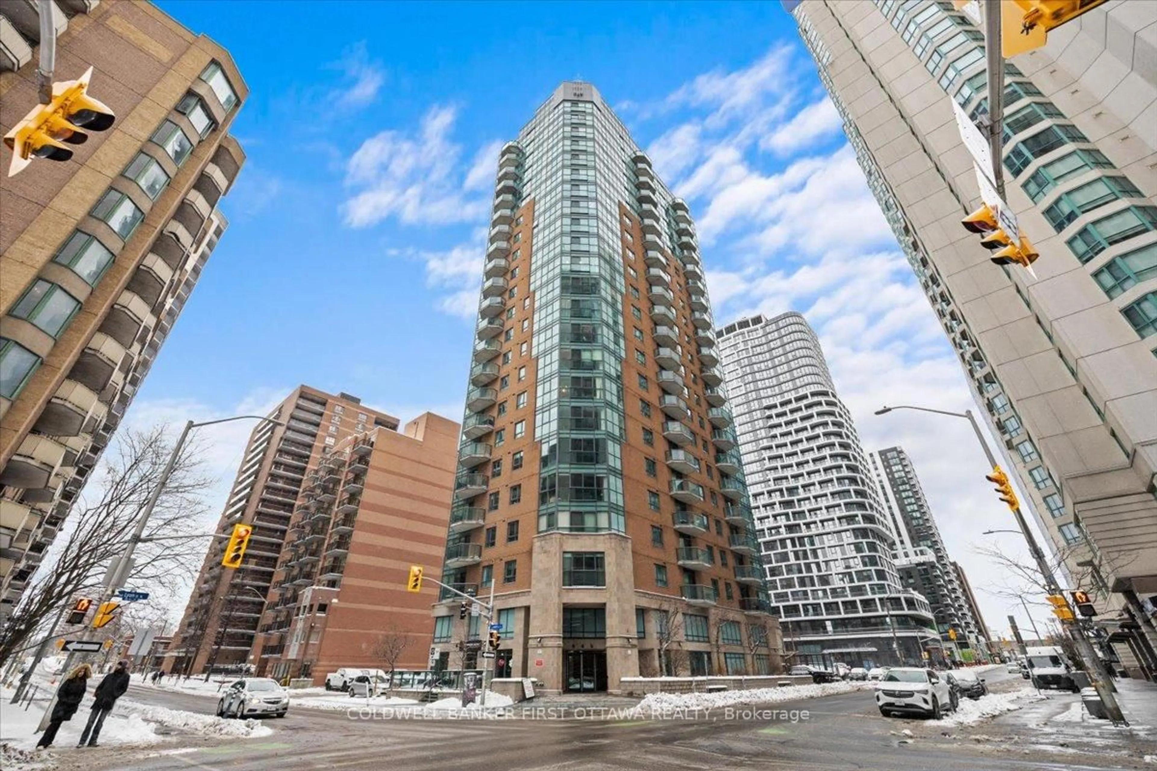 Unknown for 445 Laurier Ave #1401, Ottawa Ontario K1R 0A2