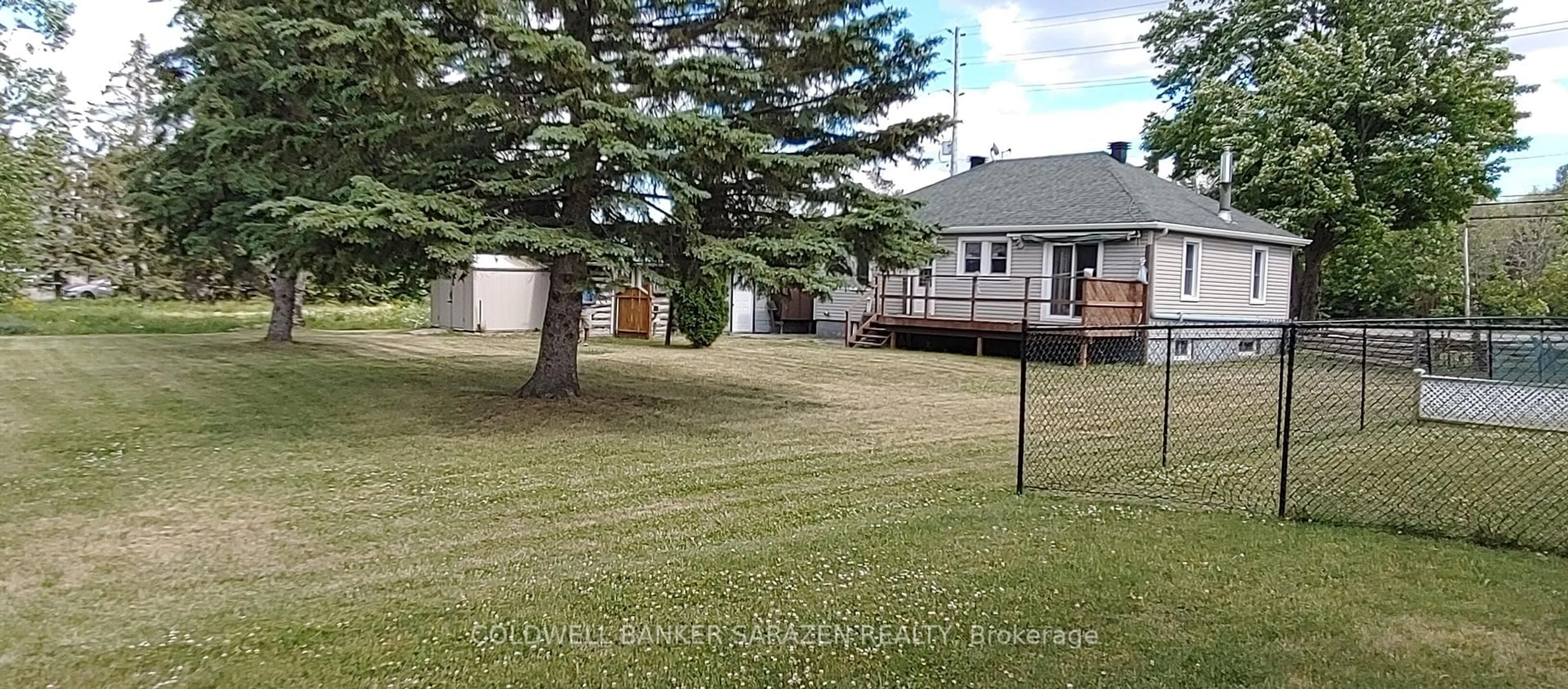 A pic from outside/outdoor area/front of a property/back of a property/a pic from drone, street for 4023 Carling Ave, Ottawa Ontario K2K 2A3