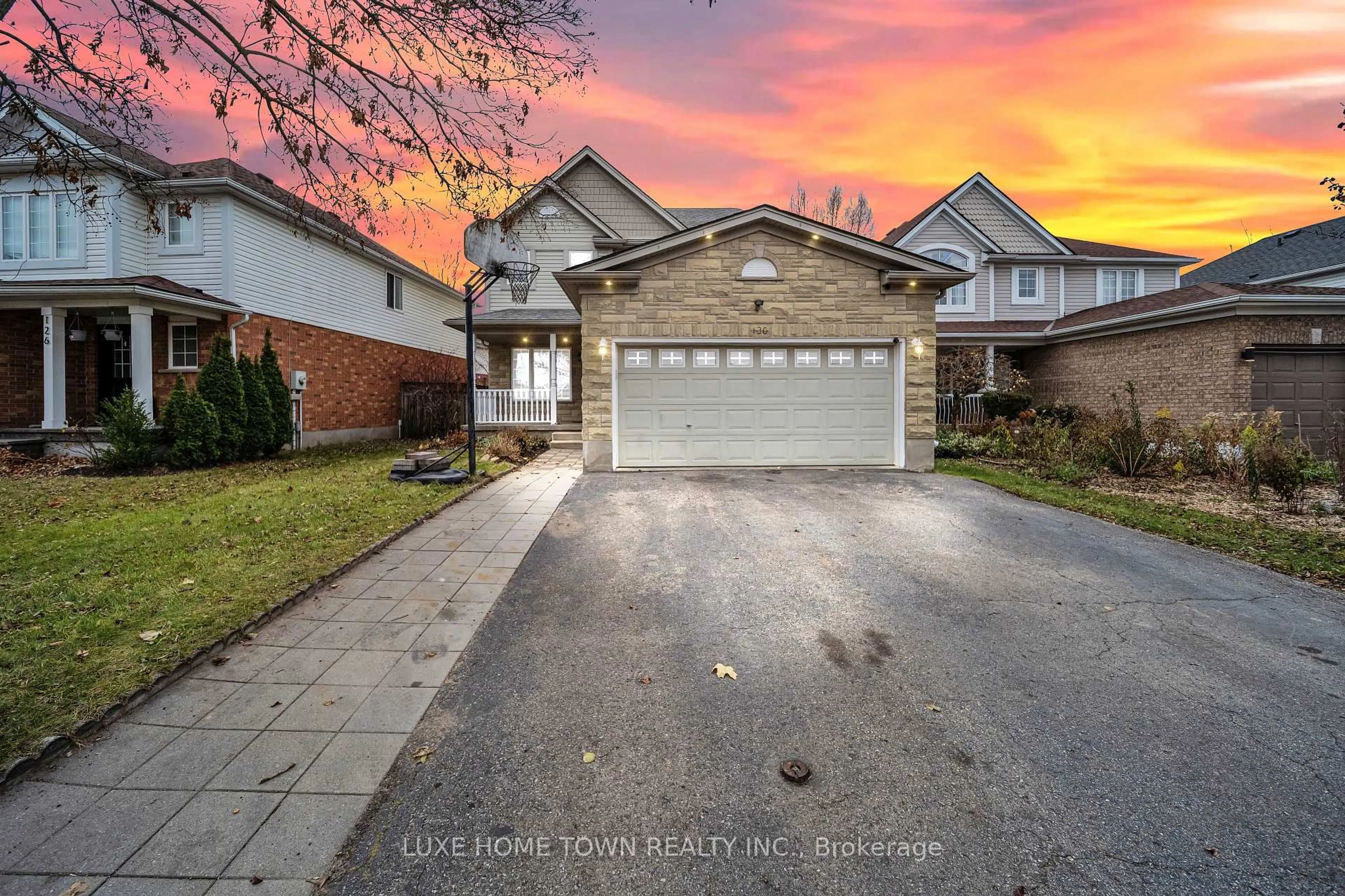 Unknown for 130 Adler Dr, Cambridge Ontario L9T 3W5