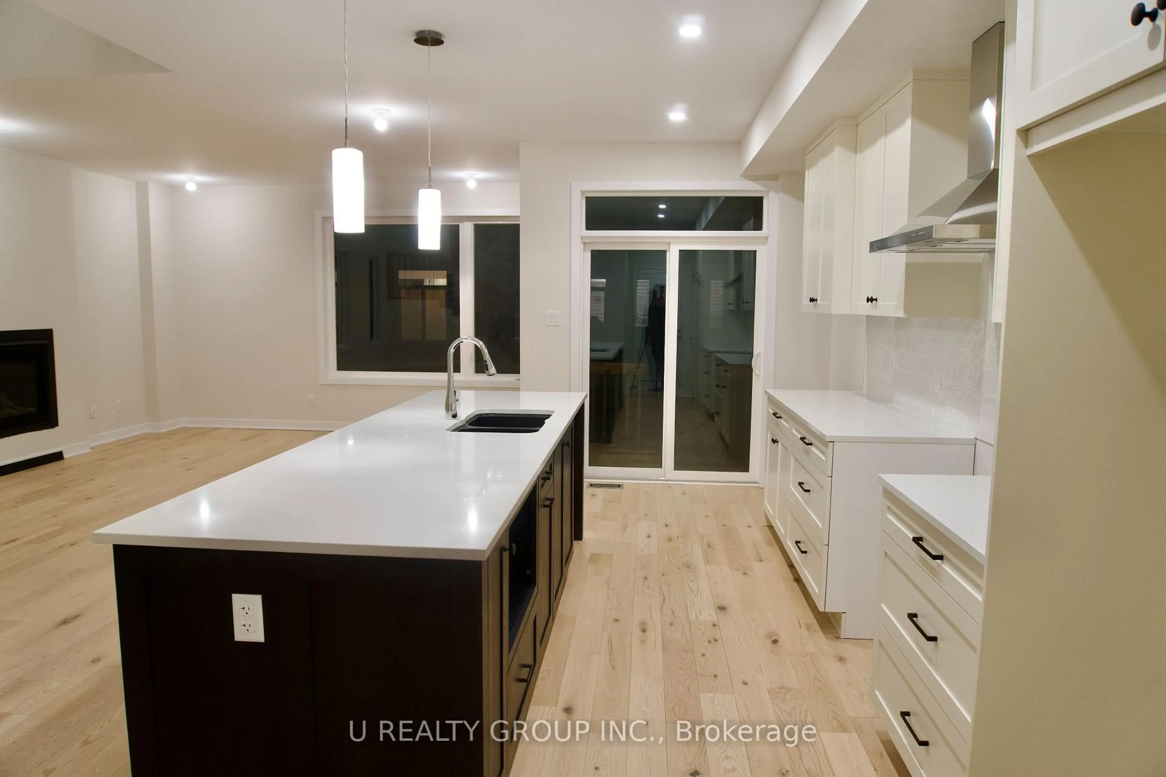 Open concept kitchen, unknown for 217 Marssalia Cres, Orleans Ontario K4A 5L9