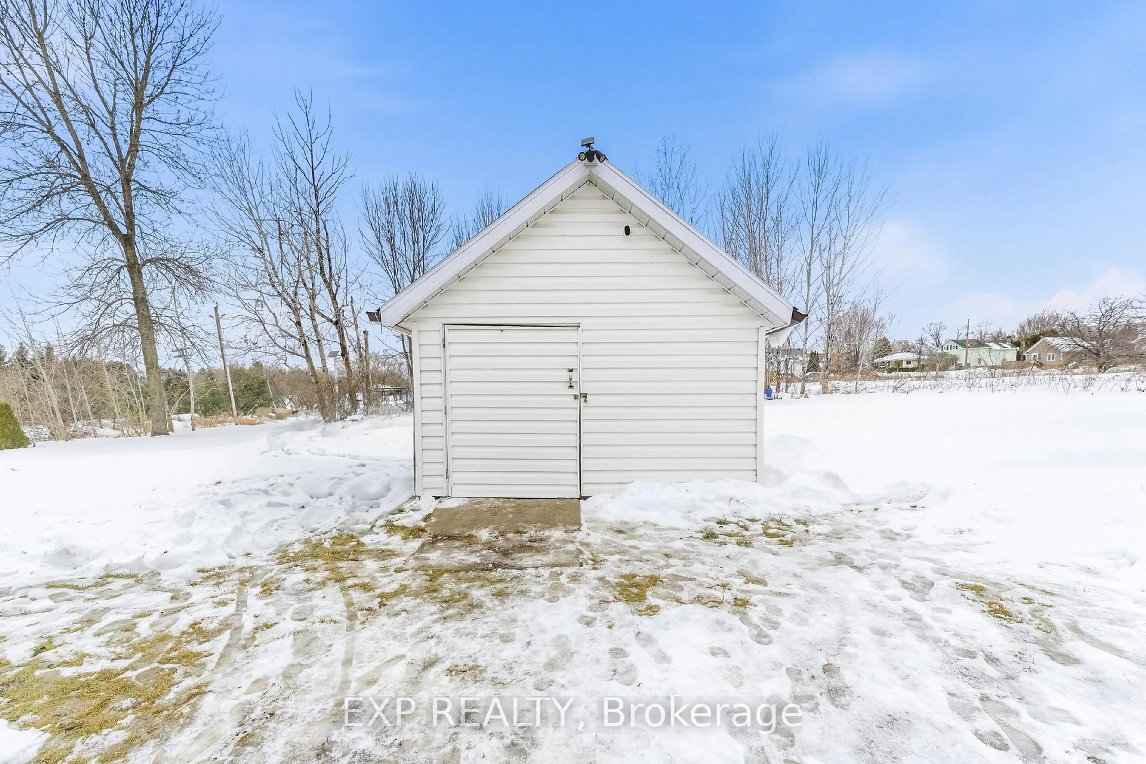 Shed for 467 Boundary Rd, Pembroke Ontario K8A 6L3