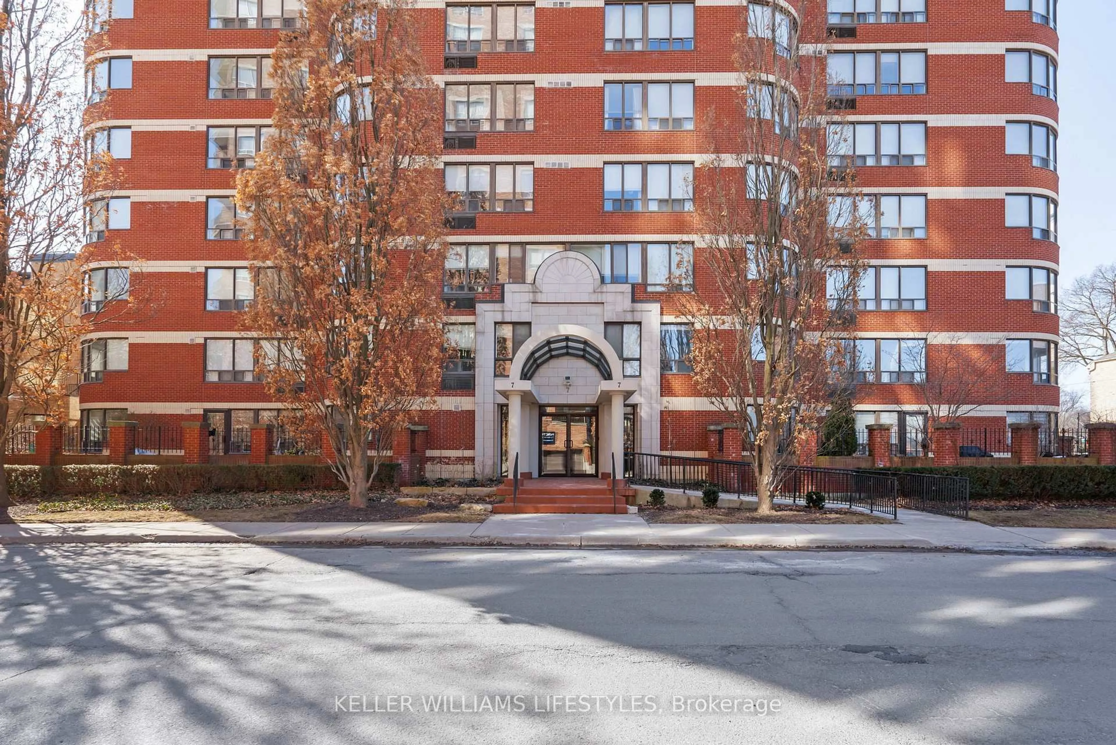 Unknown for 7 Picton St #1101, London East Ontario N6B 3N7